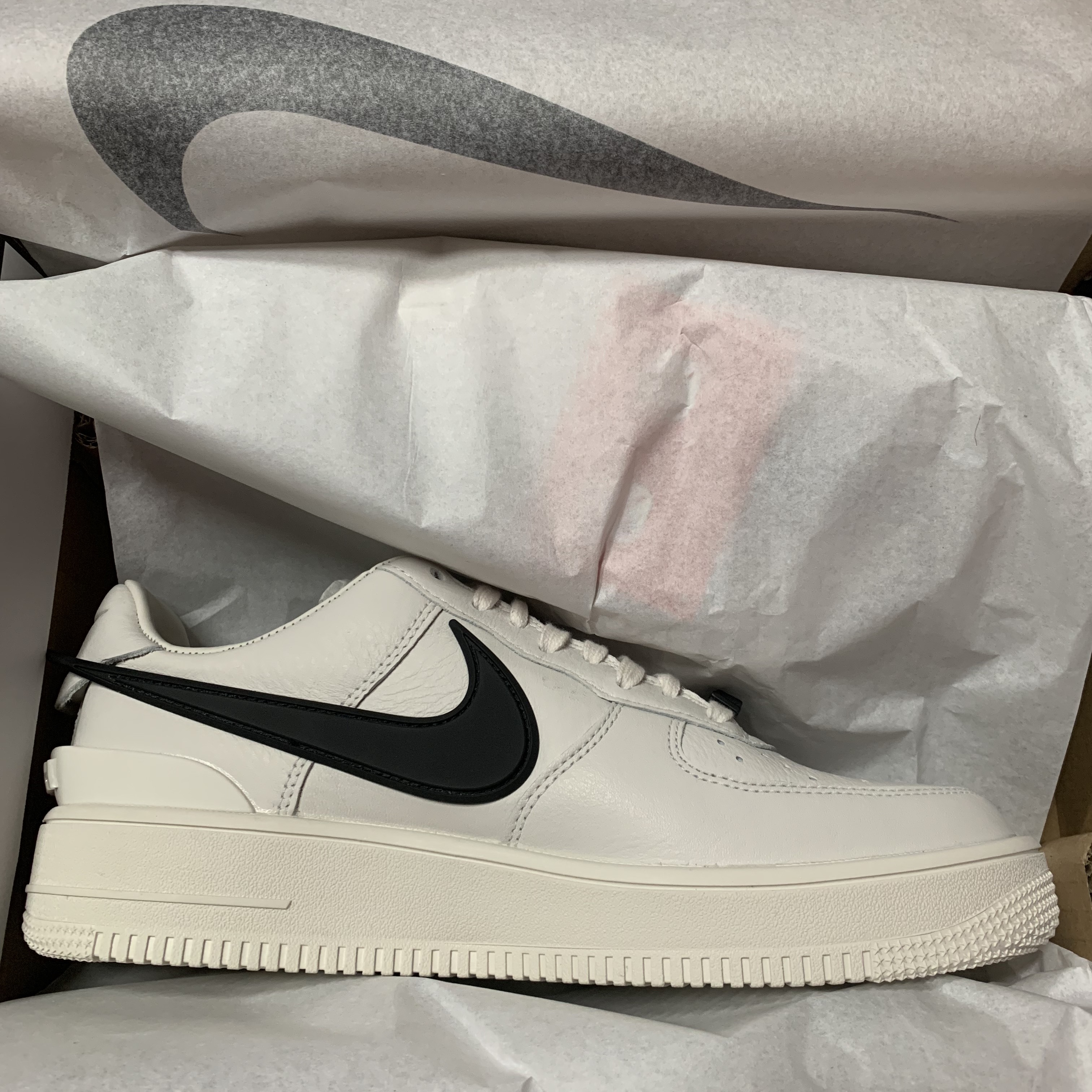Nike x Ambush Air Force 1 Low SP Phantom 착용 스타일