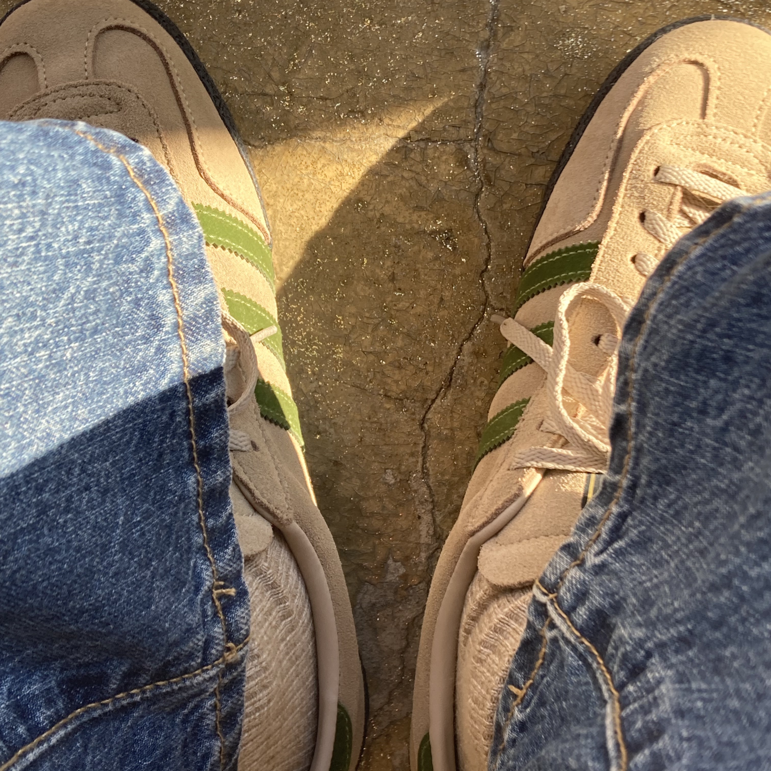 Adidas Spezial Lotherton Tech Gold Craft Green 착용 스타일 - 5