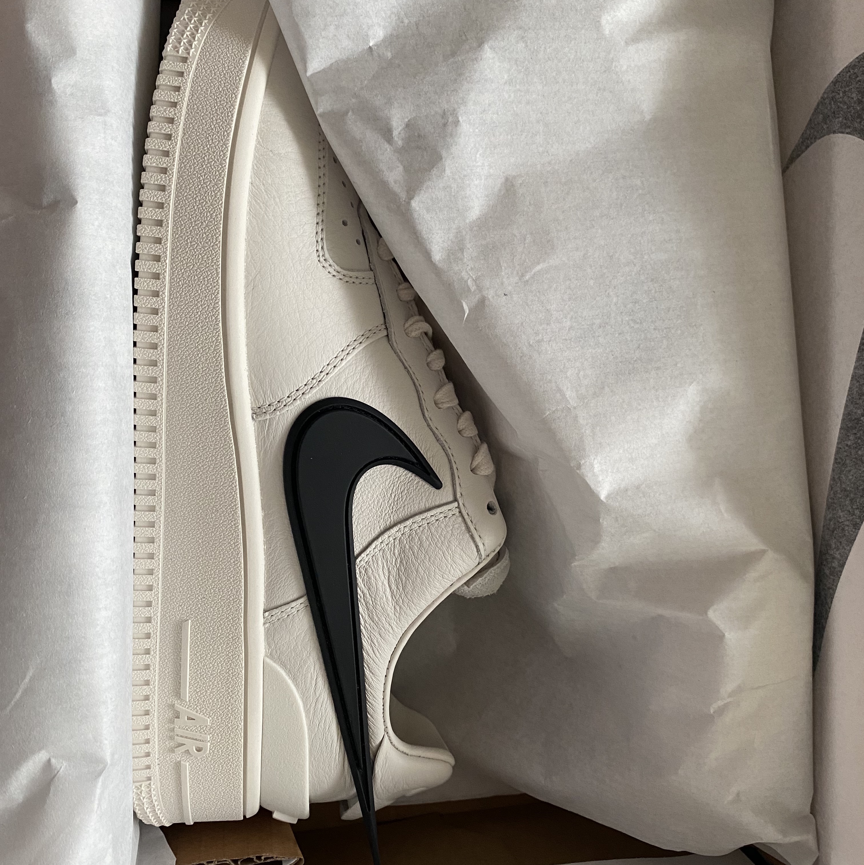 Nike x Ambush Air Force 1 Low SP Phantom 착용 스타일 - 2