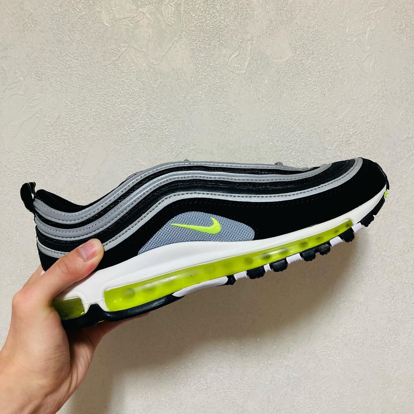 Nike Air Max 97 OG Black Volt Asia 착용 스타일
