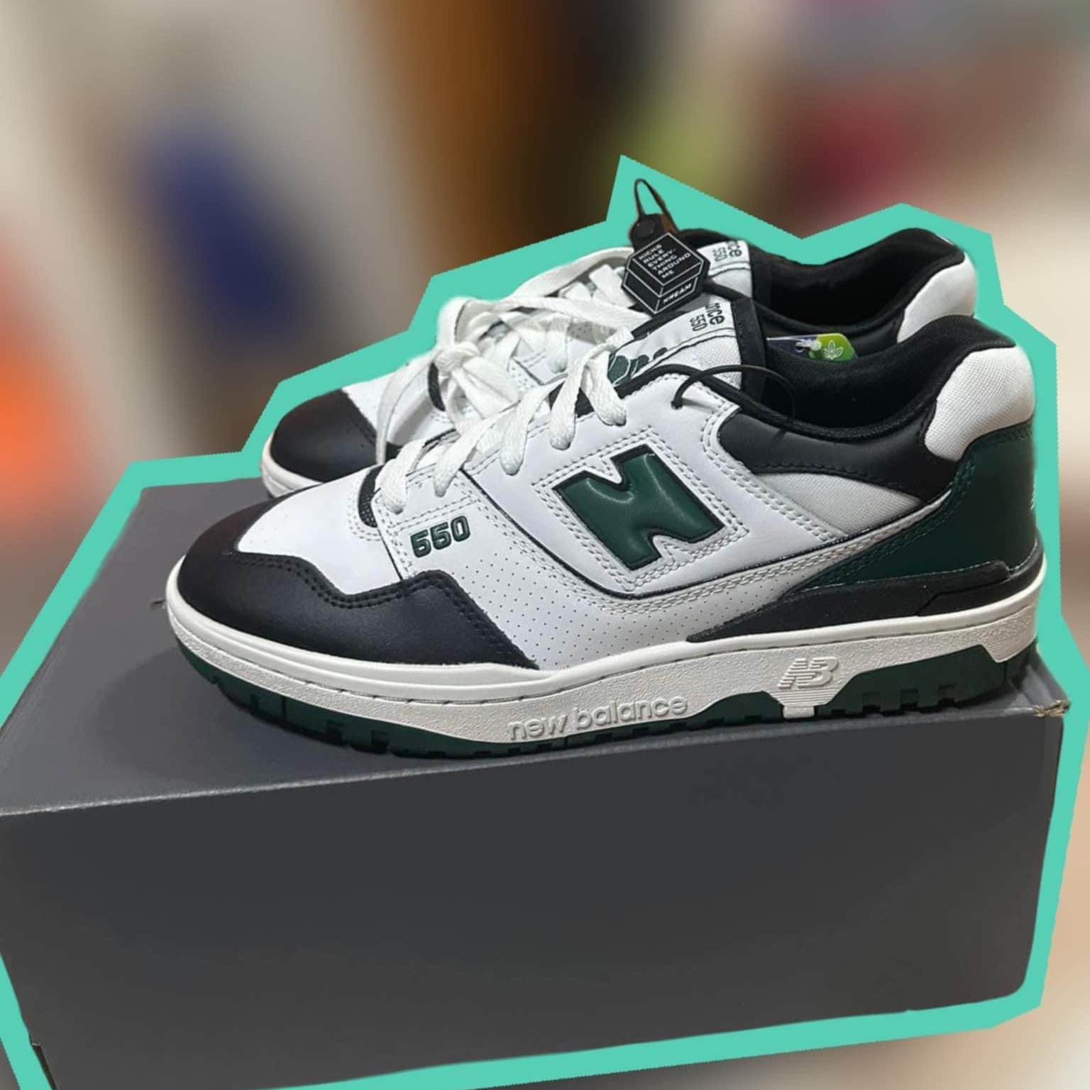 New Balance 550 White Green Black 착용 스타일