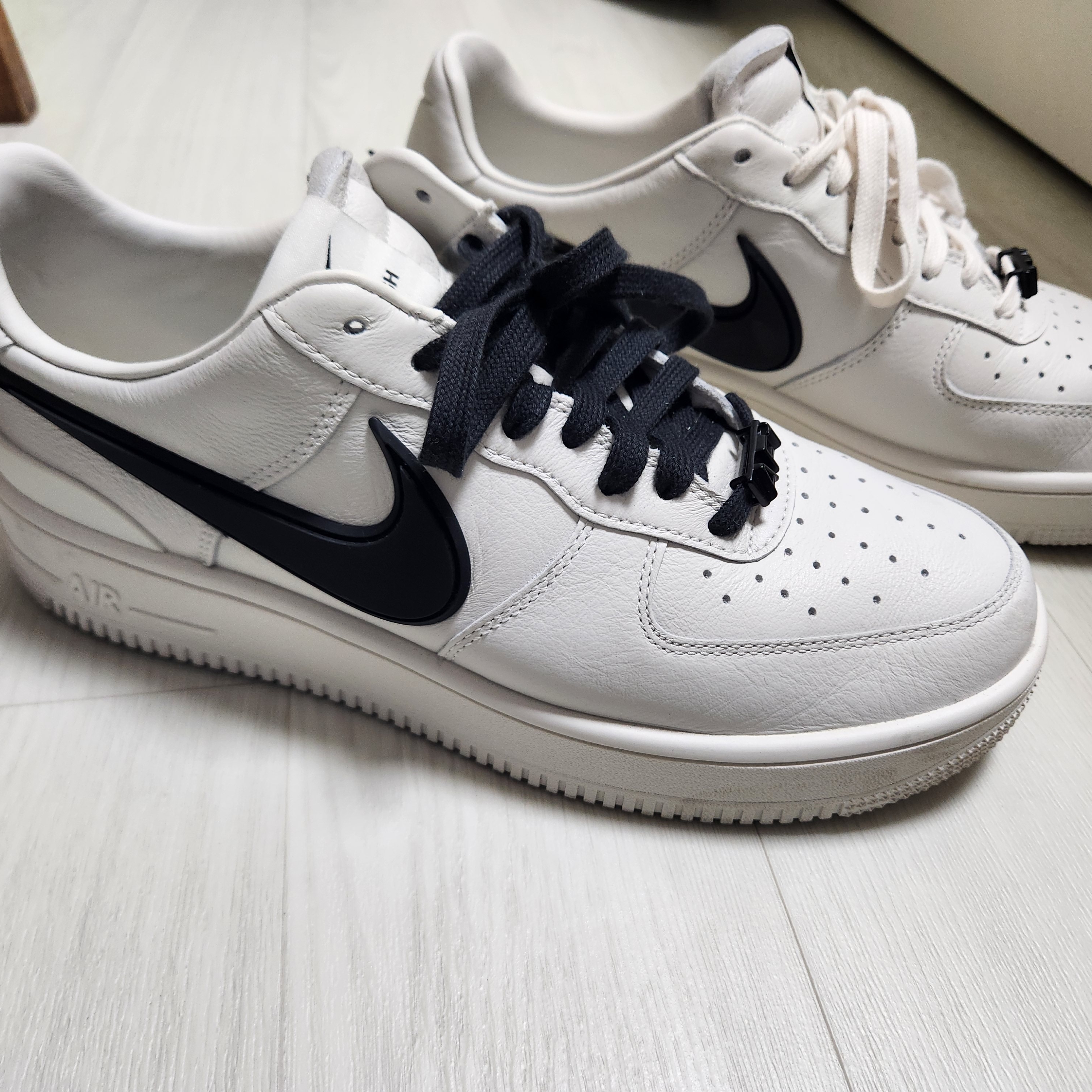 Nike x Ambush Air Force 1 Low SP Phantom 착용 스타일 - 1