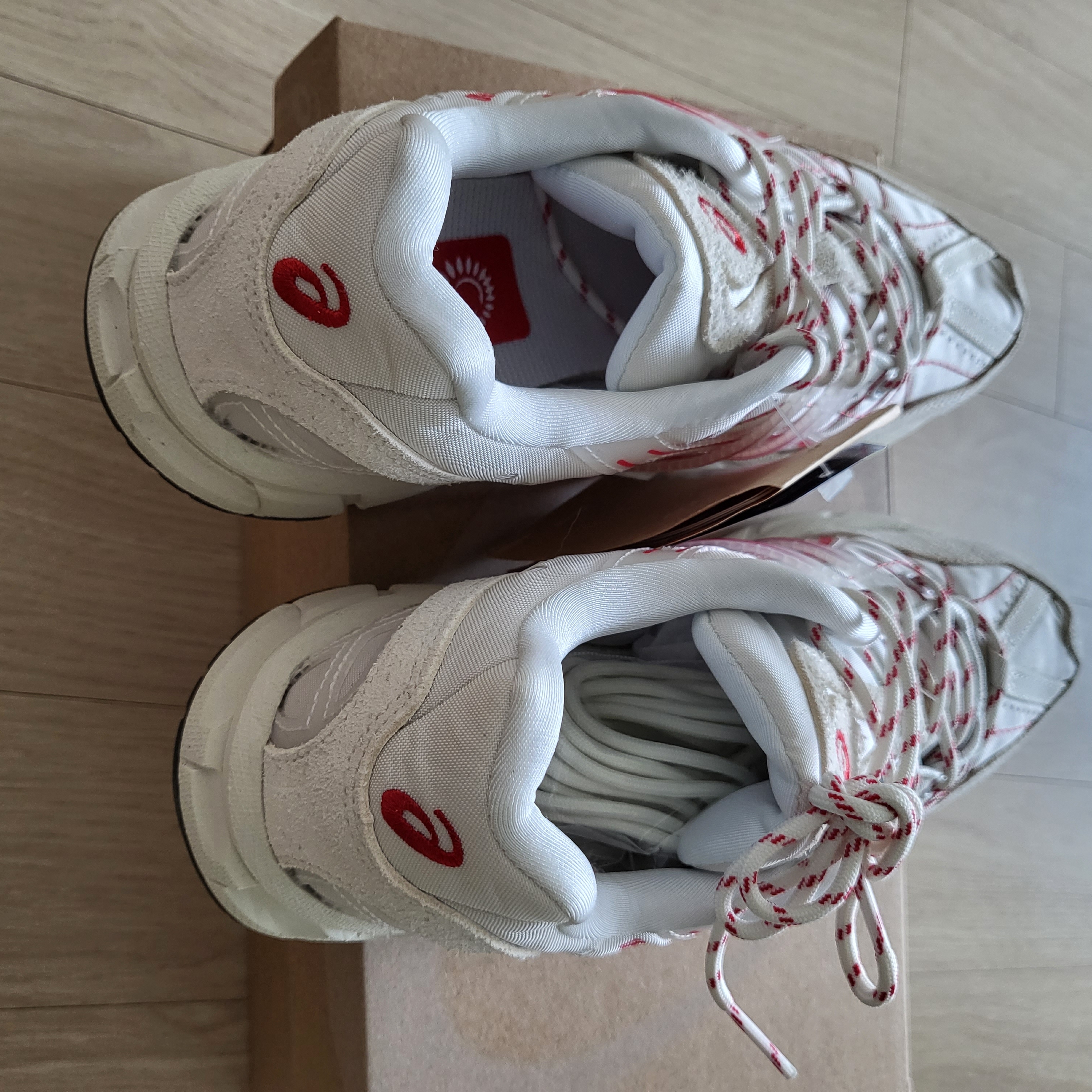 Asics Gel-Sonoma 15-50 White Cayenne 착용 스타일 - 3