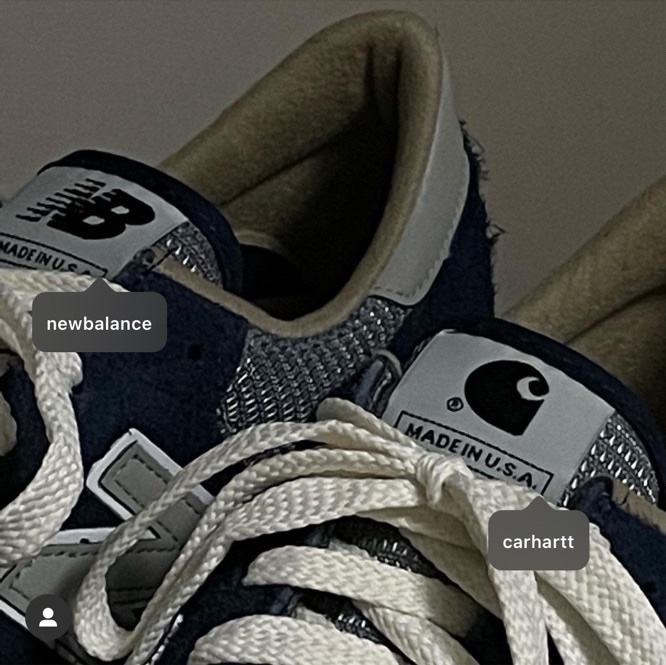 New Balance x Carhartt WIP 990v1 Made in USA Sculpture Center 착용 스타일 - 1