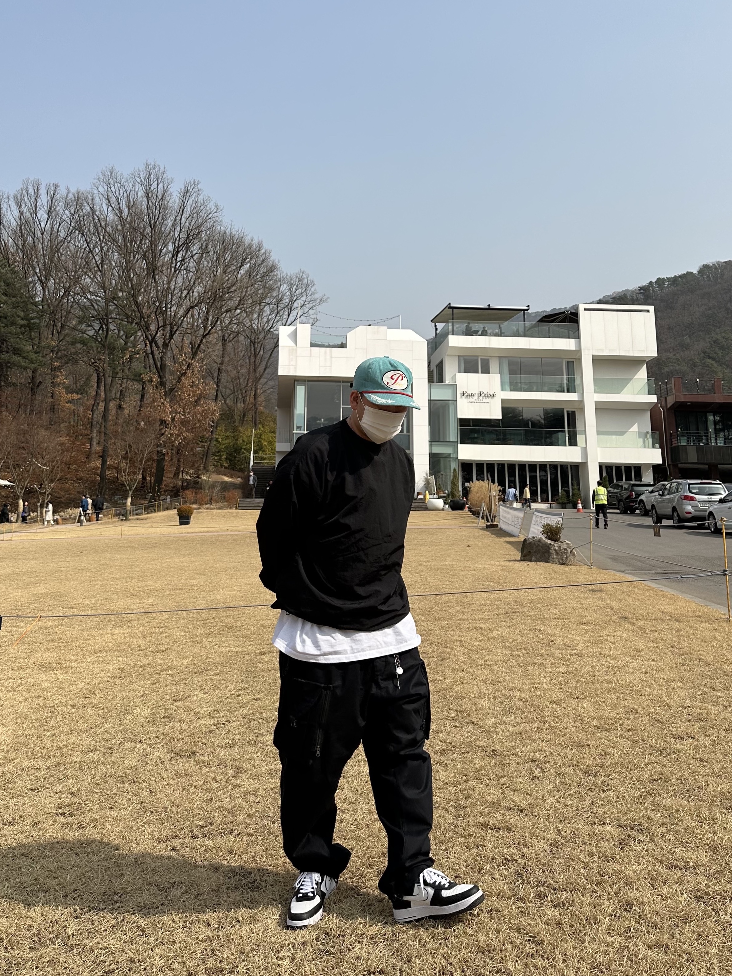 Peaceminusone 5 Panel Ball Cap #2 Mint, Nike ACG Cargo Pants Black 착용 스타일 - 1