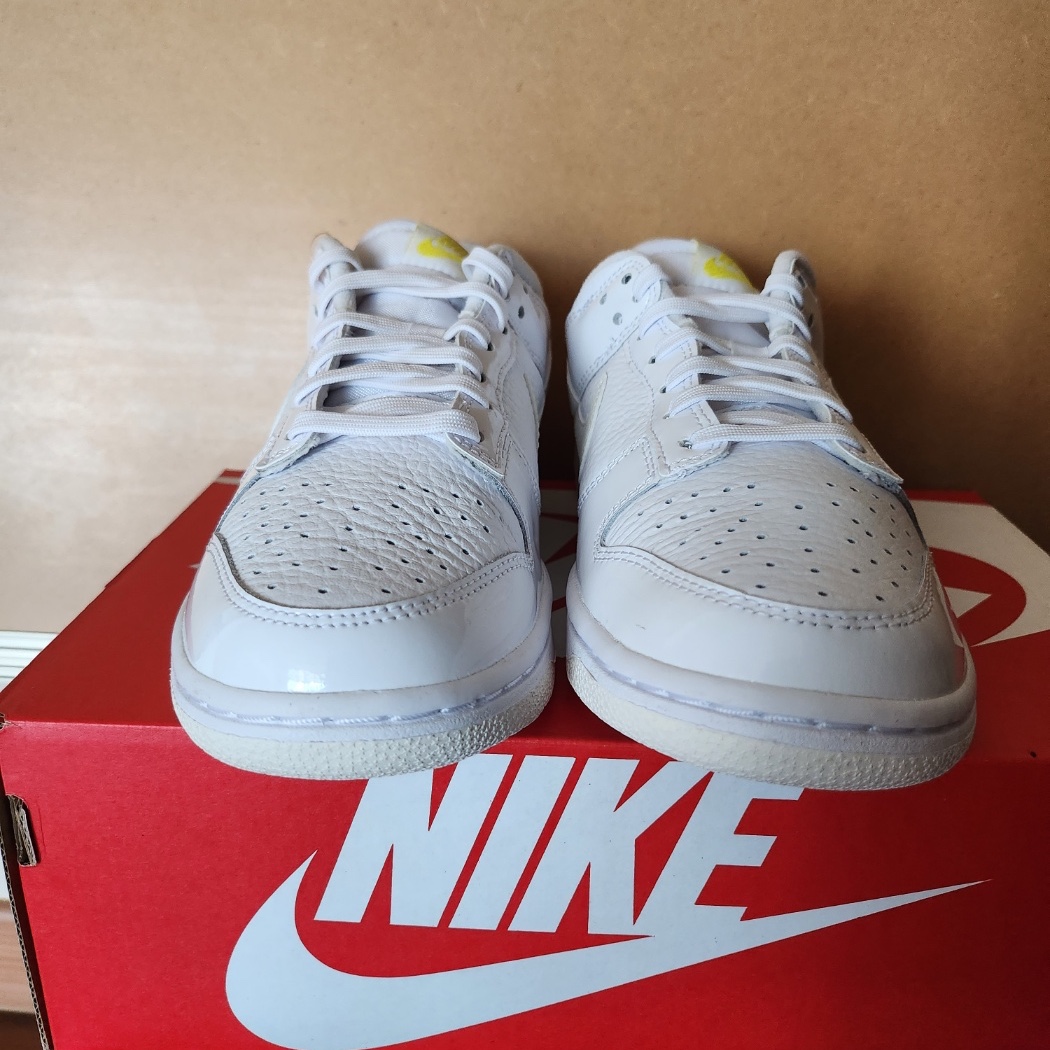 (W) Nike Dunk Low Valentine's Day White Optic Yellow 착용 스타일 - 2
