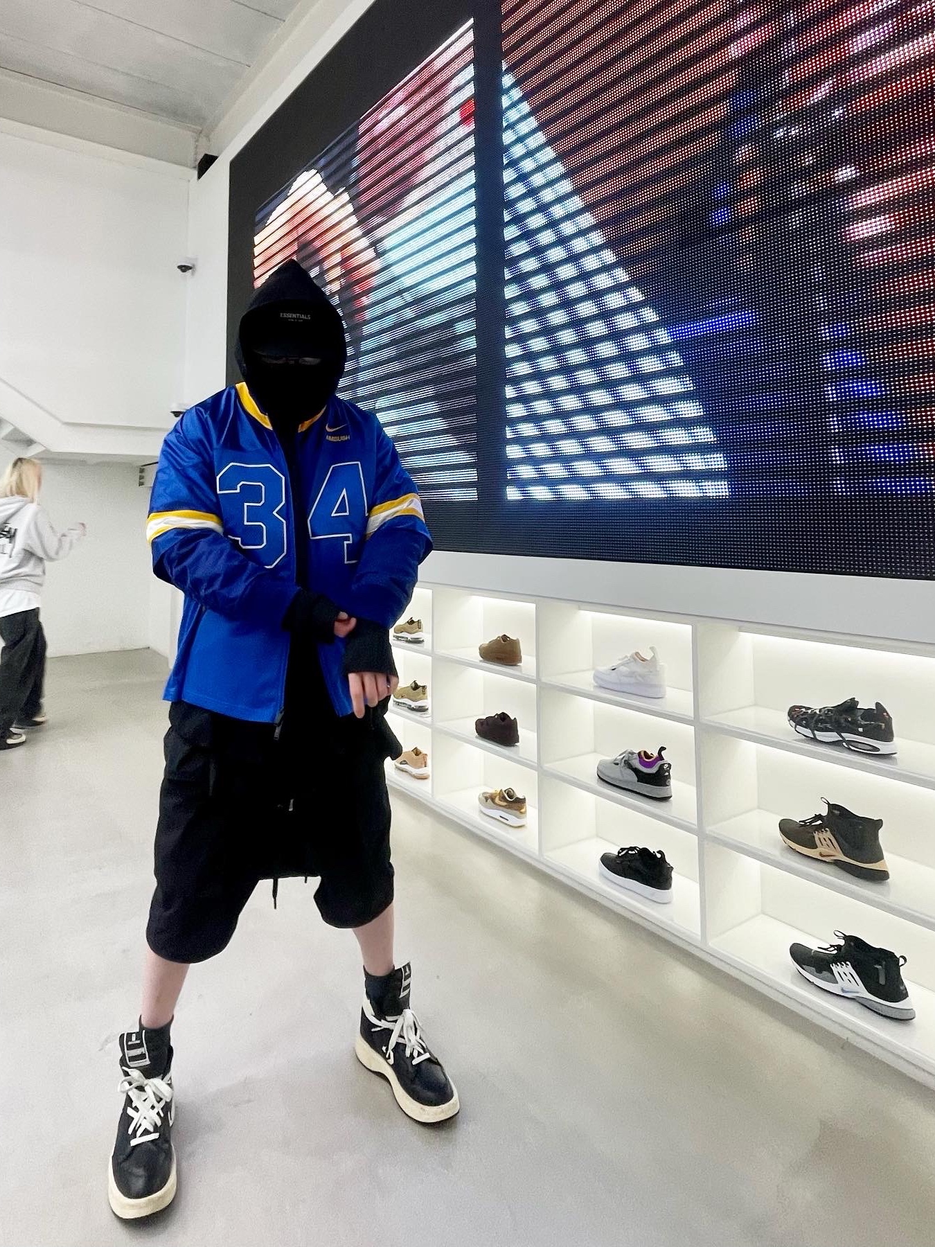 Nike x Ambush Jacket Deep Royal Blue - Asia, Converse x Drkshdw Turbowpn Black Cream 착용 스타일 - 1