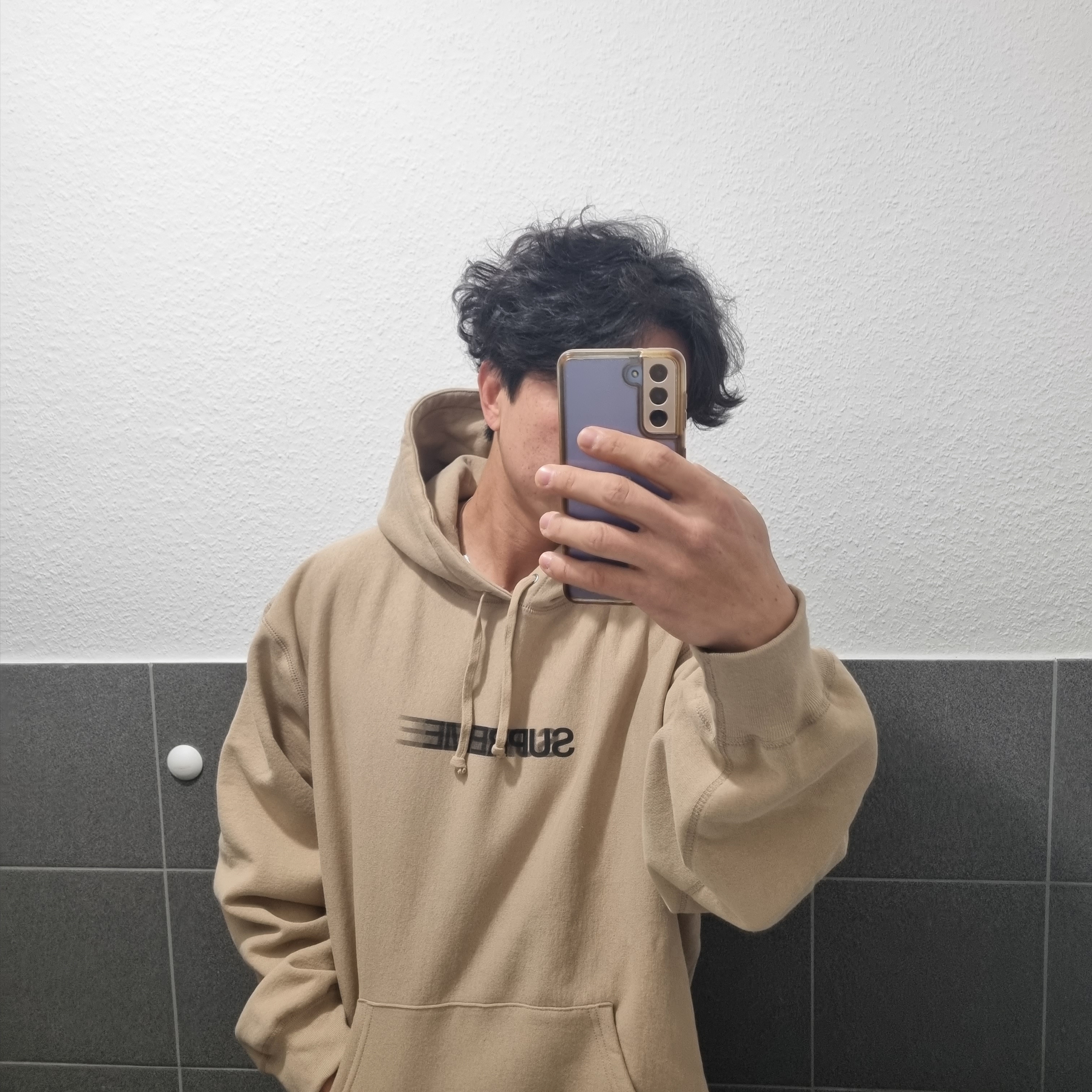 Supreme Motion Logo Hooded Sweatshirt Dark Tan - 23SS 착용 스타일 - 2