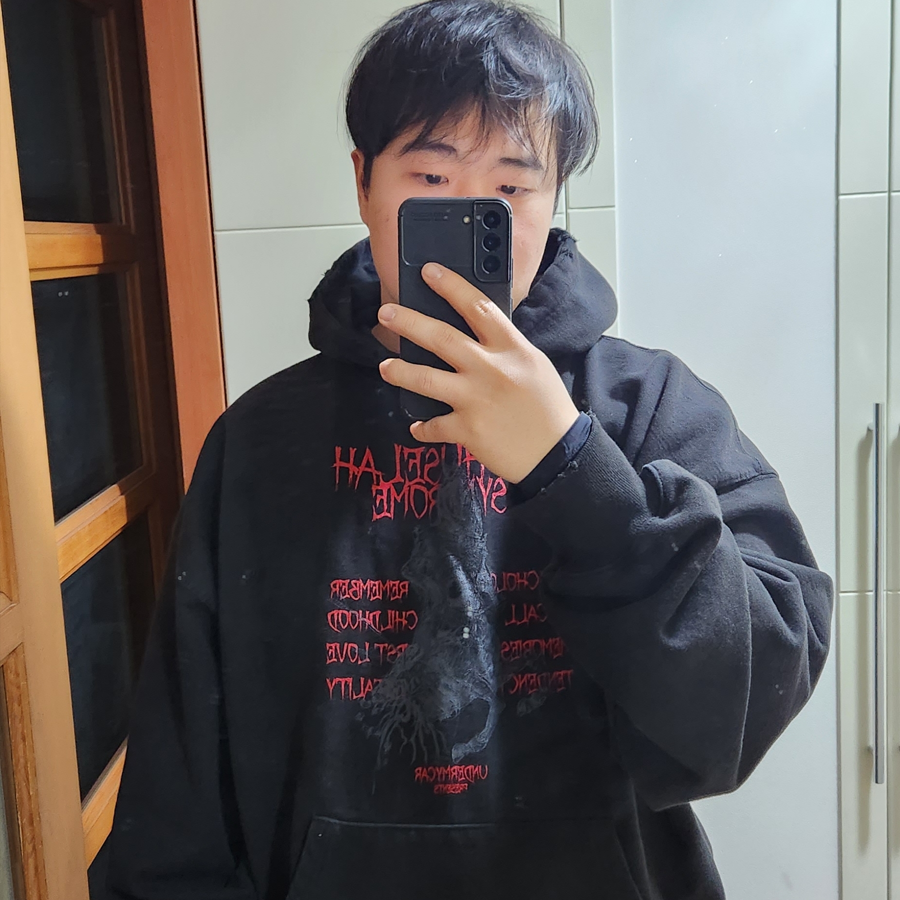 Undermycar Methuselah Syndrome Damage Washed Hood Sudan Red - 23SS 착용 스타일