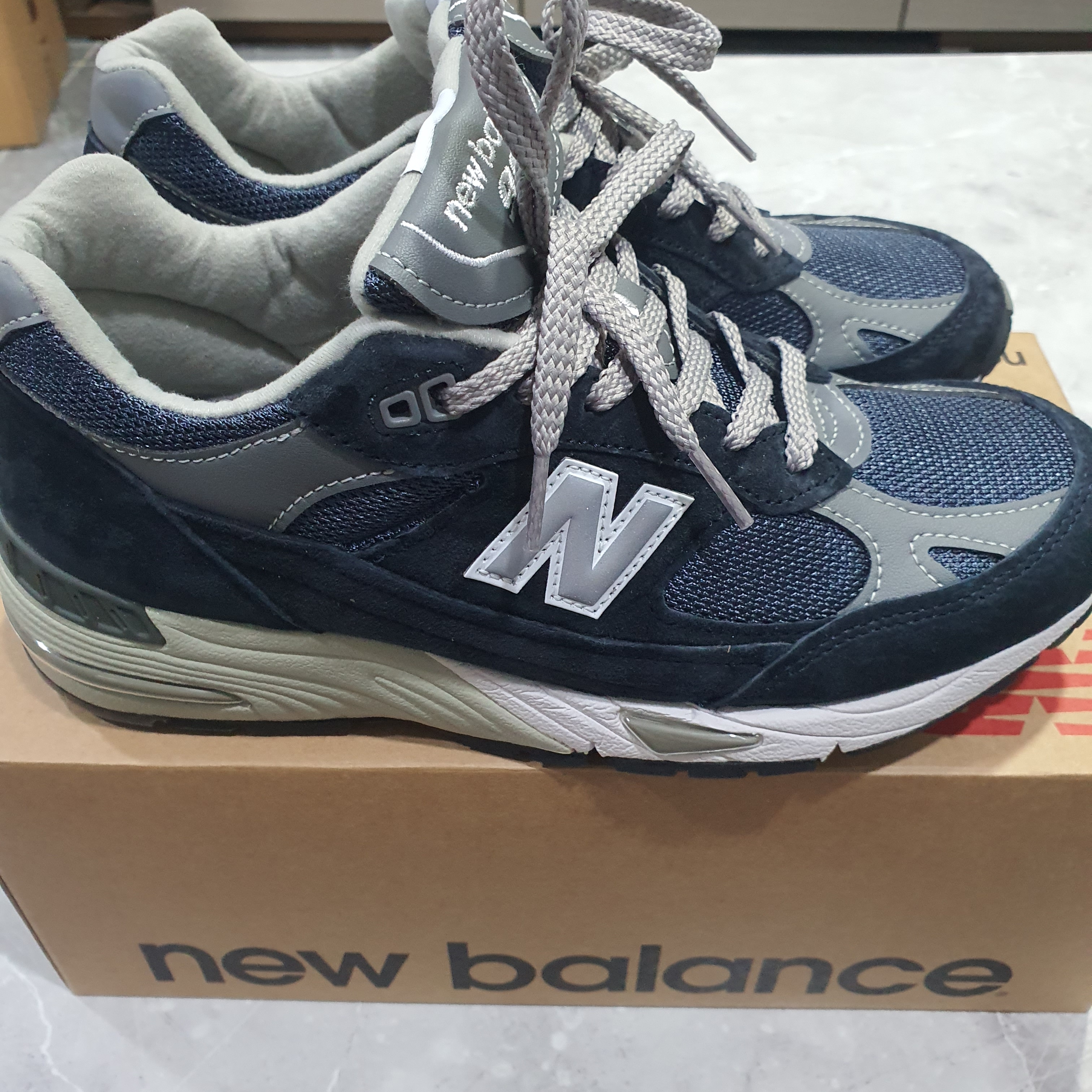 New Balance 991 Made in UK Navy 착용 스타일 - 2