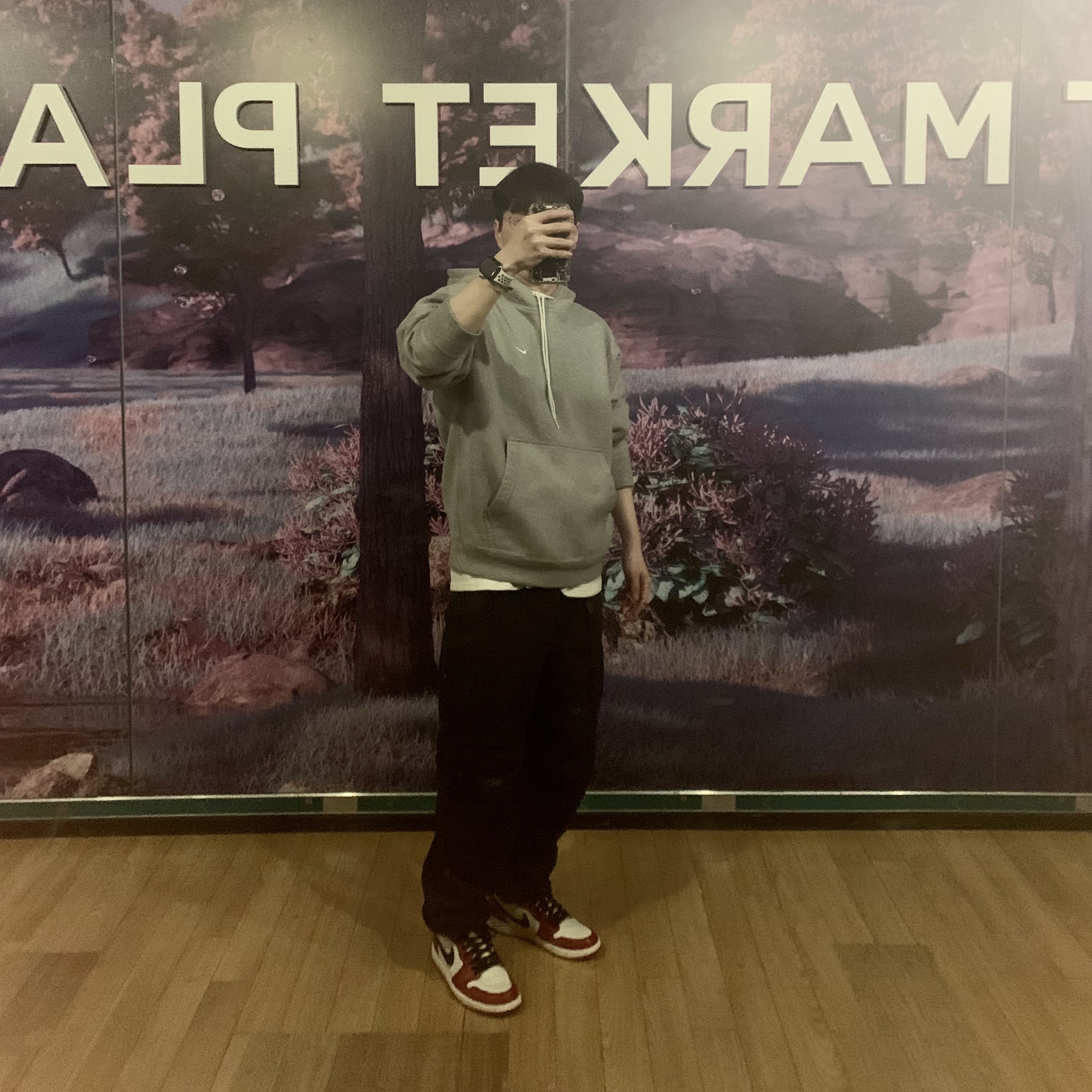 Nike ACG Smith Summit Cargo Pants Black - Asia, Nike NRG Solo Swoosh Fleece Hoodie Dark Grey Heather - US/EU 착용 스타일