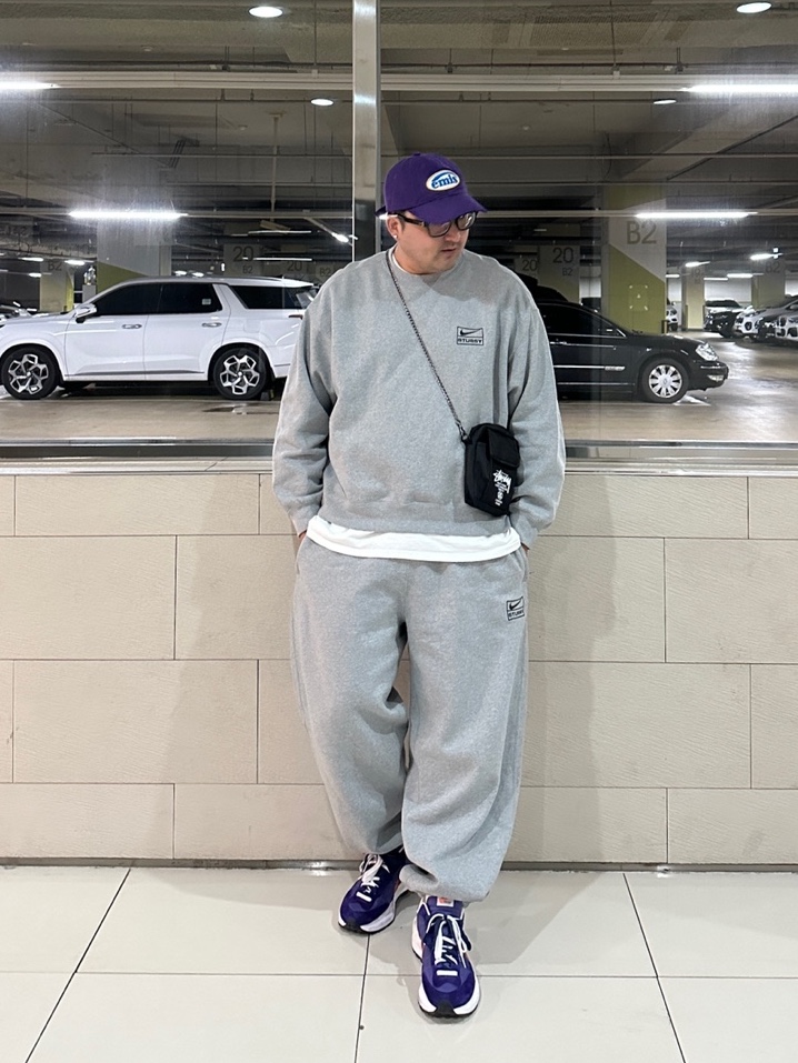 Nike x Sacai VaporWaffle Dark Iris, Nike x Stussy NRG Fleece Pants Dark Grey Heather (DO9340-063) 착용 스타일