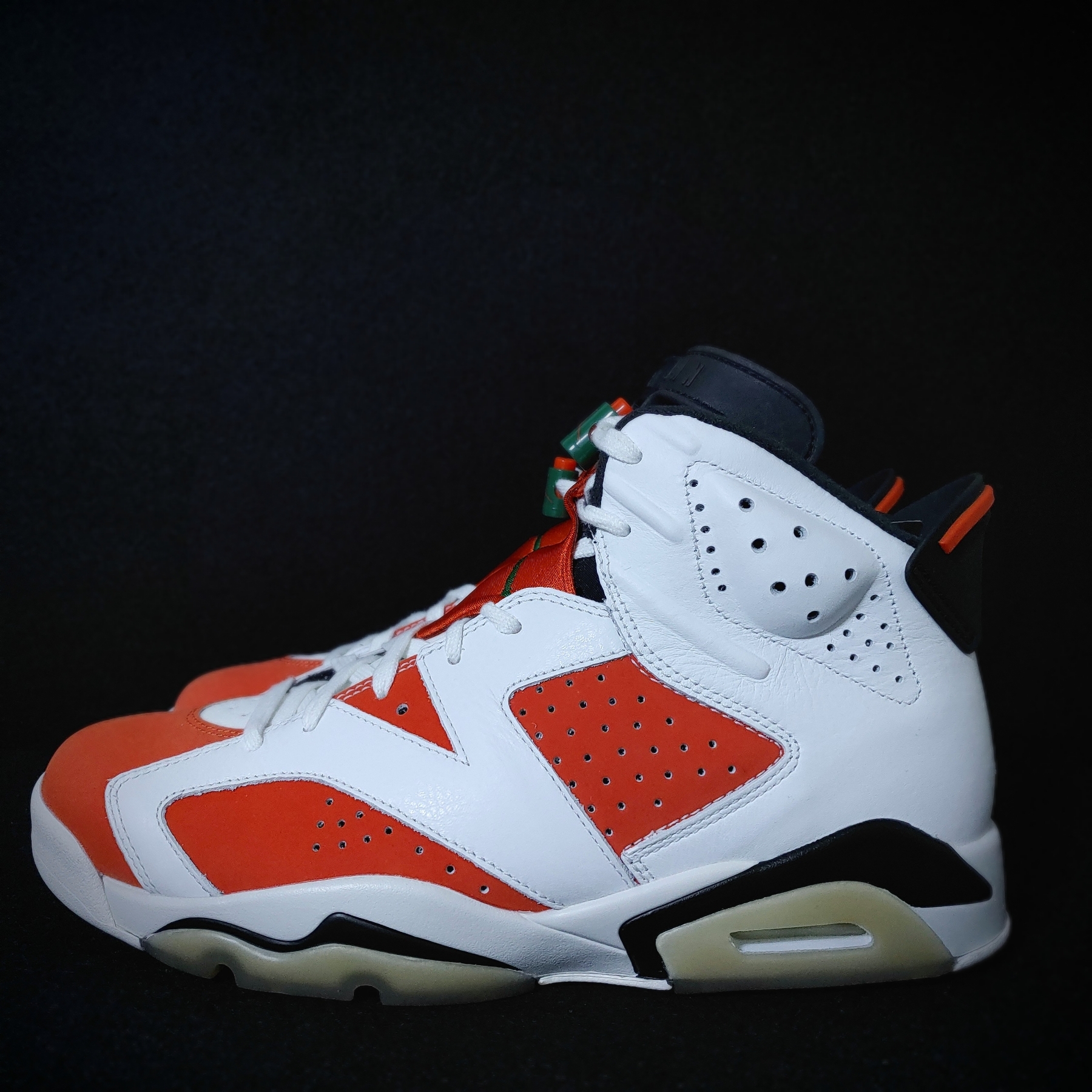 Jordan 6 Retro Gatorade Like Mike White 착용 스타일 - 2