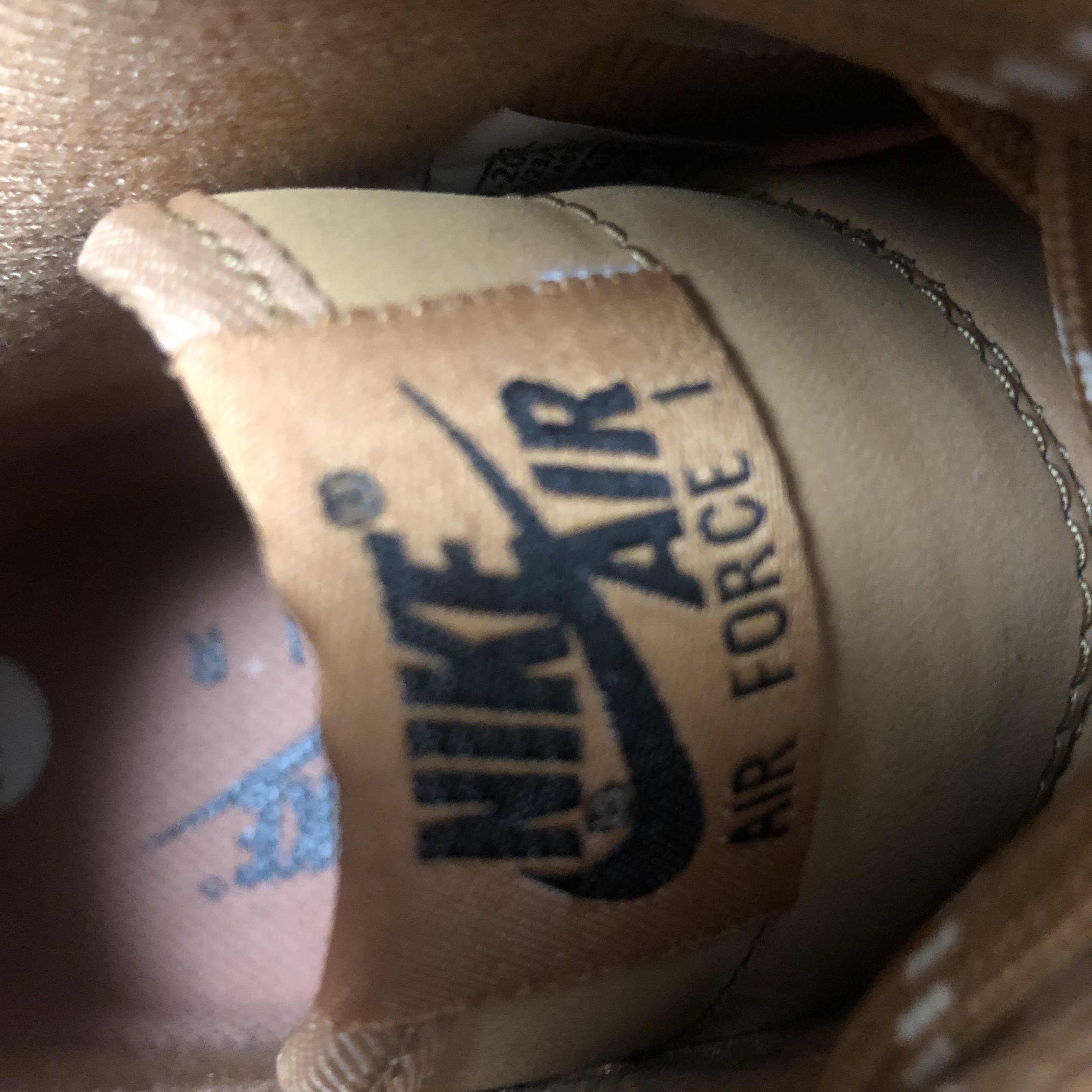 Nike Air Force 1 '07 WB Flax 착용 스타일 - 1
