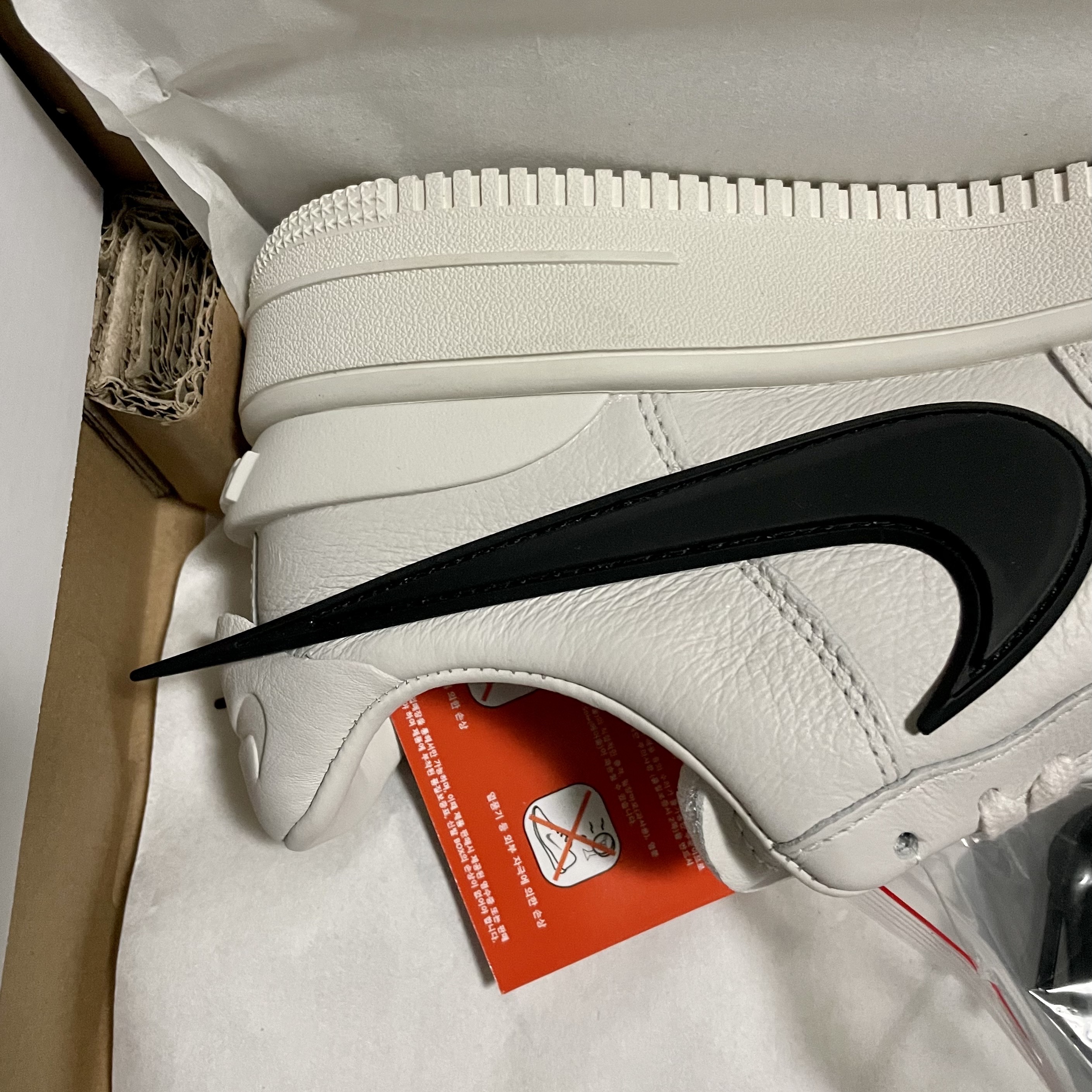 Nike x Ambush Air Force 1 Low SP Phantom 착용 스타일 - 4