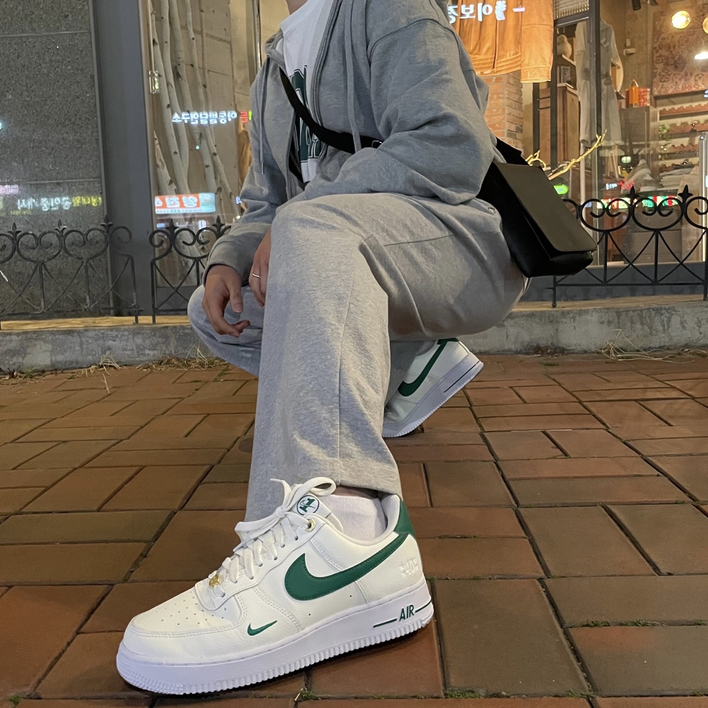 Nike Air Force 1 '07 LV8 40th Anniversary Join Forces Sail Malachite 착용 스타일