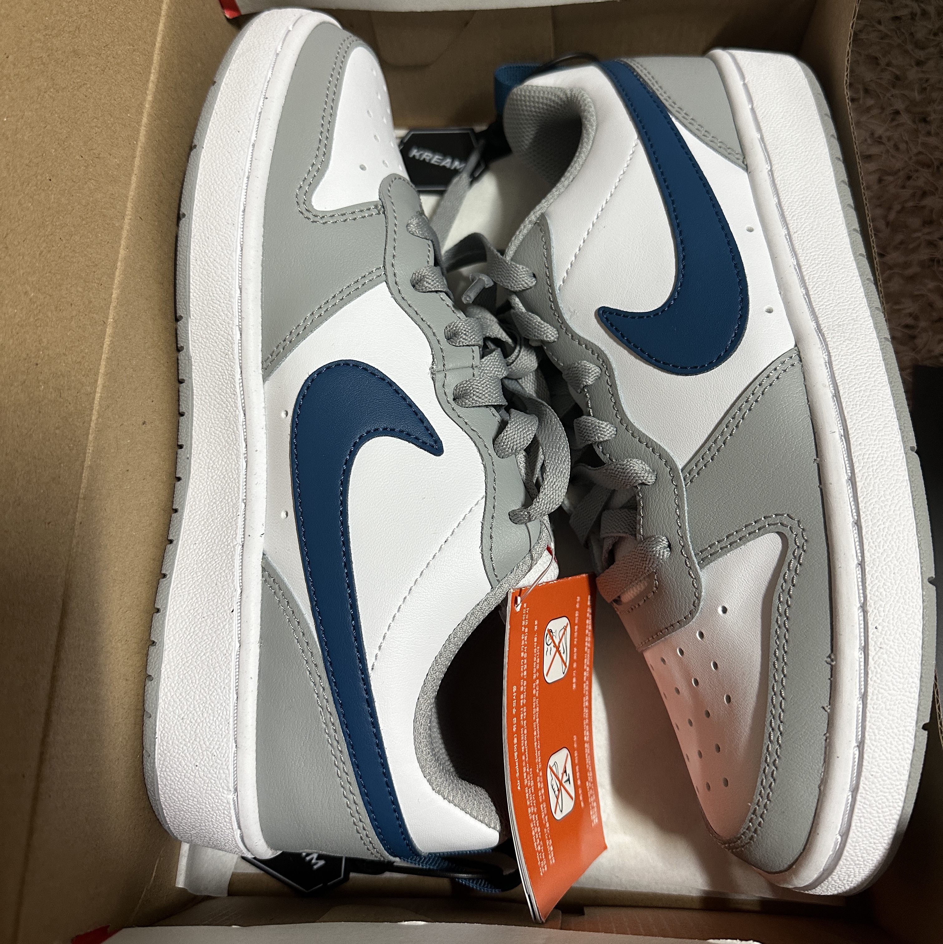 (GS) Nike Court Borough Low 2 Light Smoke Grey 착용 스타일