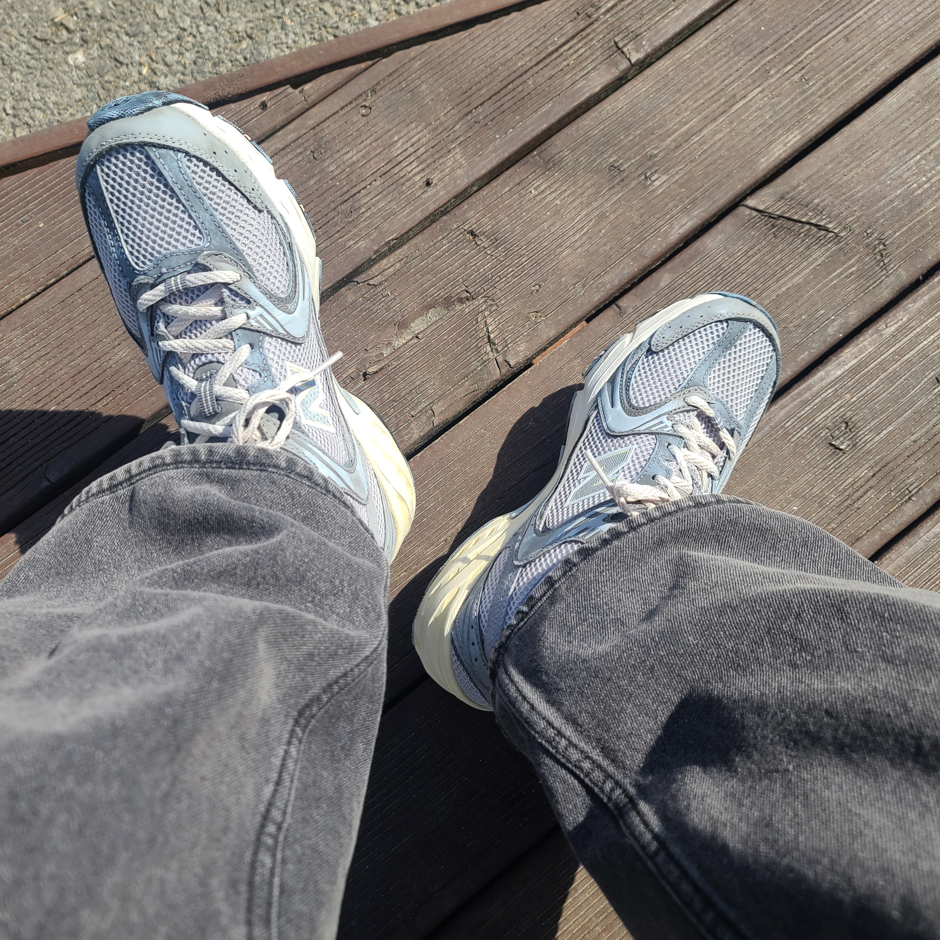 New Balance 530 Premium Vintage Grey Matter 착용 스타일 - 2
