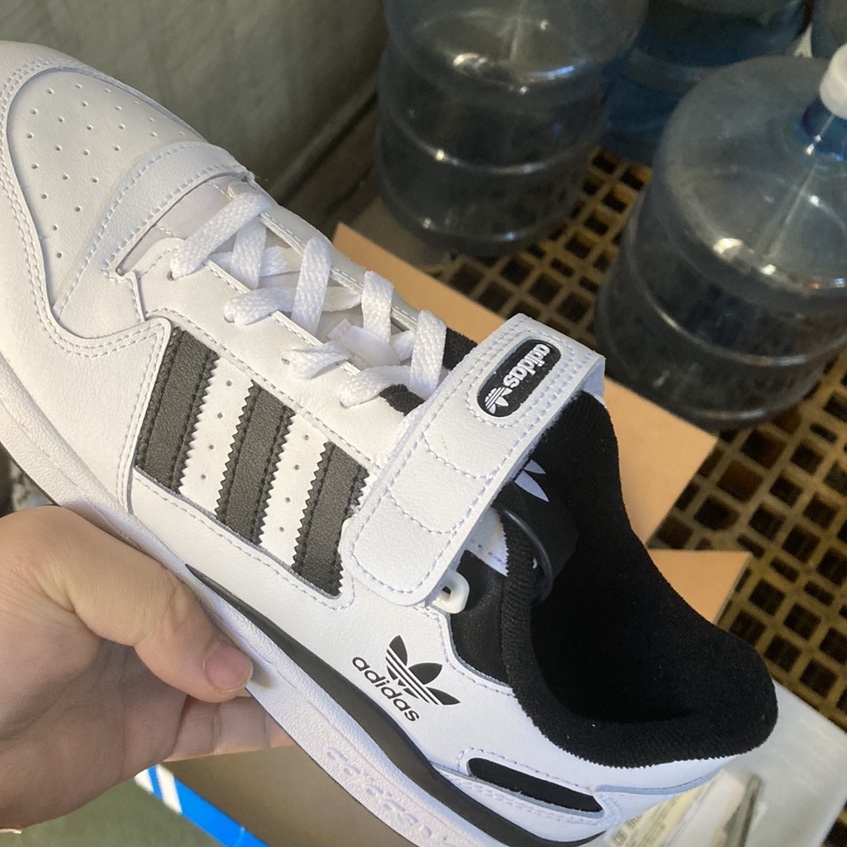 Adidas Forum Low White Black 착용 스타일
