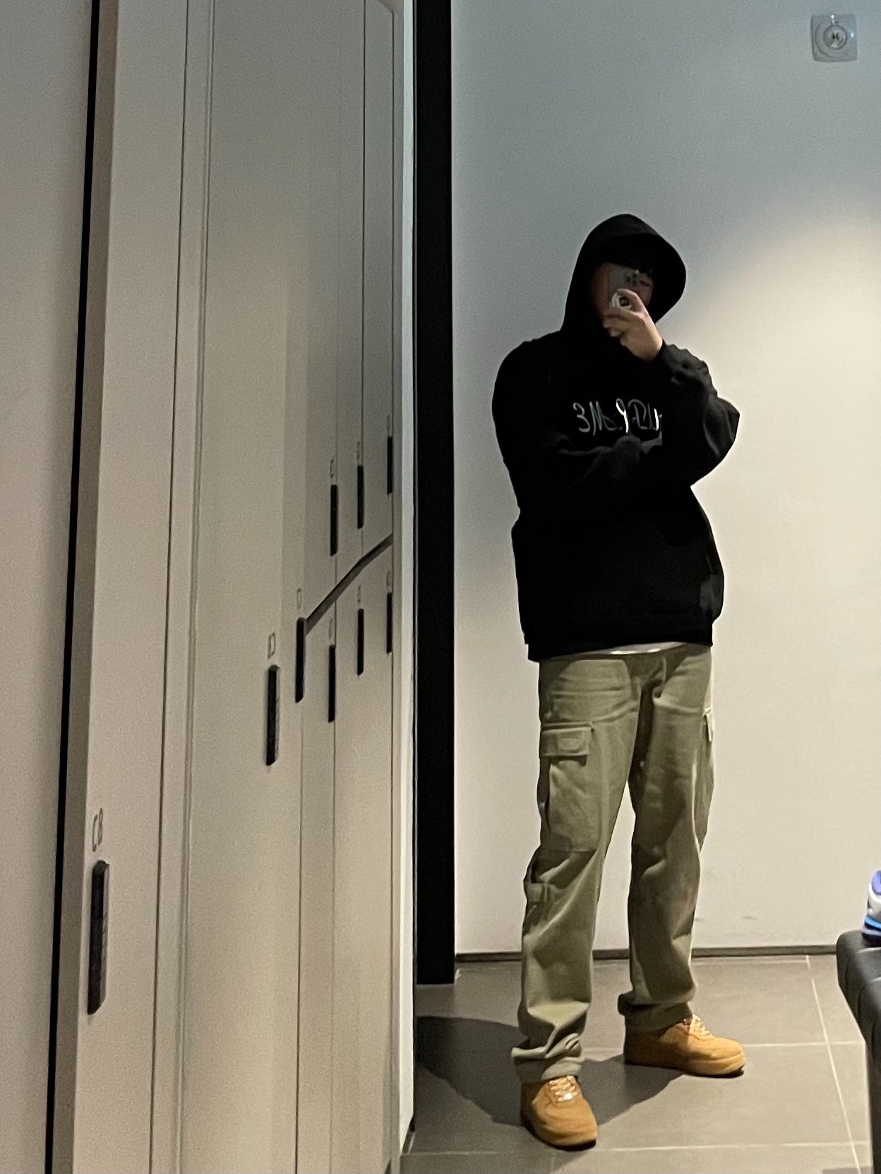 Nike x Supreme Air Force 1 Low Flax, Supreme Script Hooded Sweatshirt Black - 23SS 착용 스타일