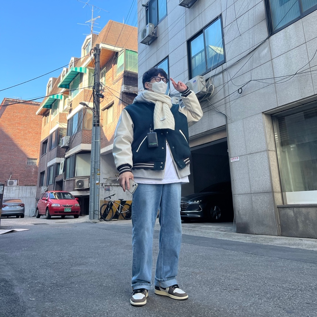 Jordan 1 x Travis Scott Retro High OG SP Mocha 착용 스타일