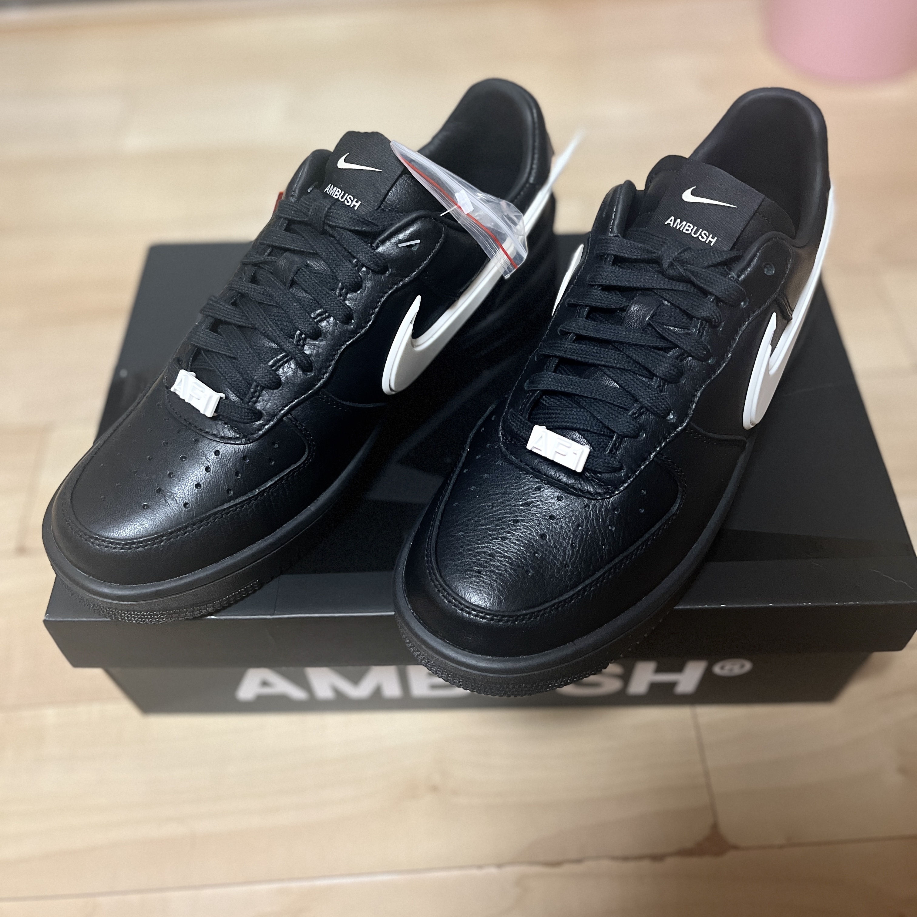 Nike x Ambush Air Force 1 Low SP Black 착용 스타일 - 1