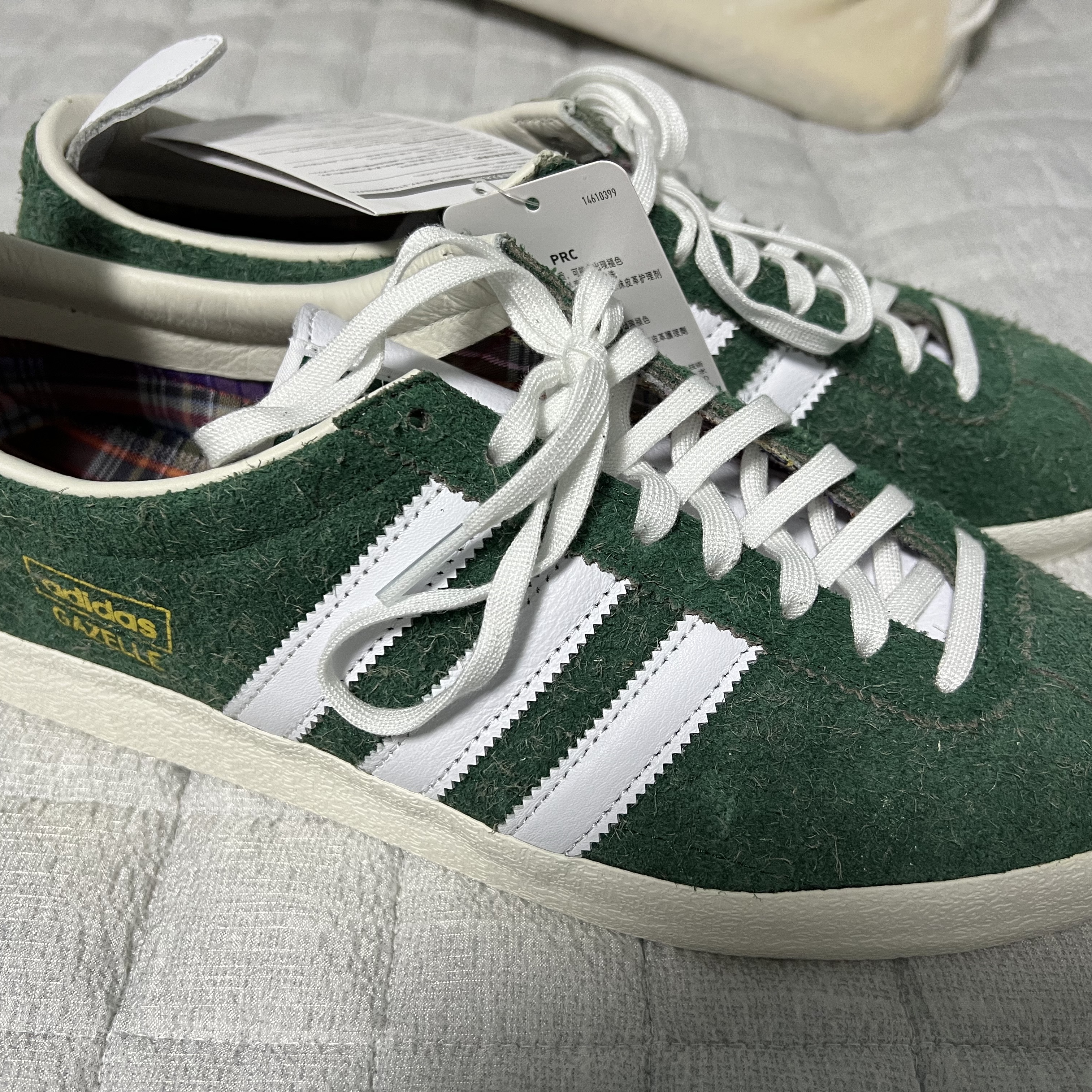 Adidas Gazelle Vintage Collegiate Green 착용 스타일 - 3