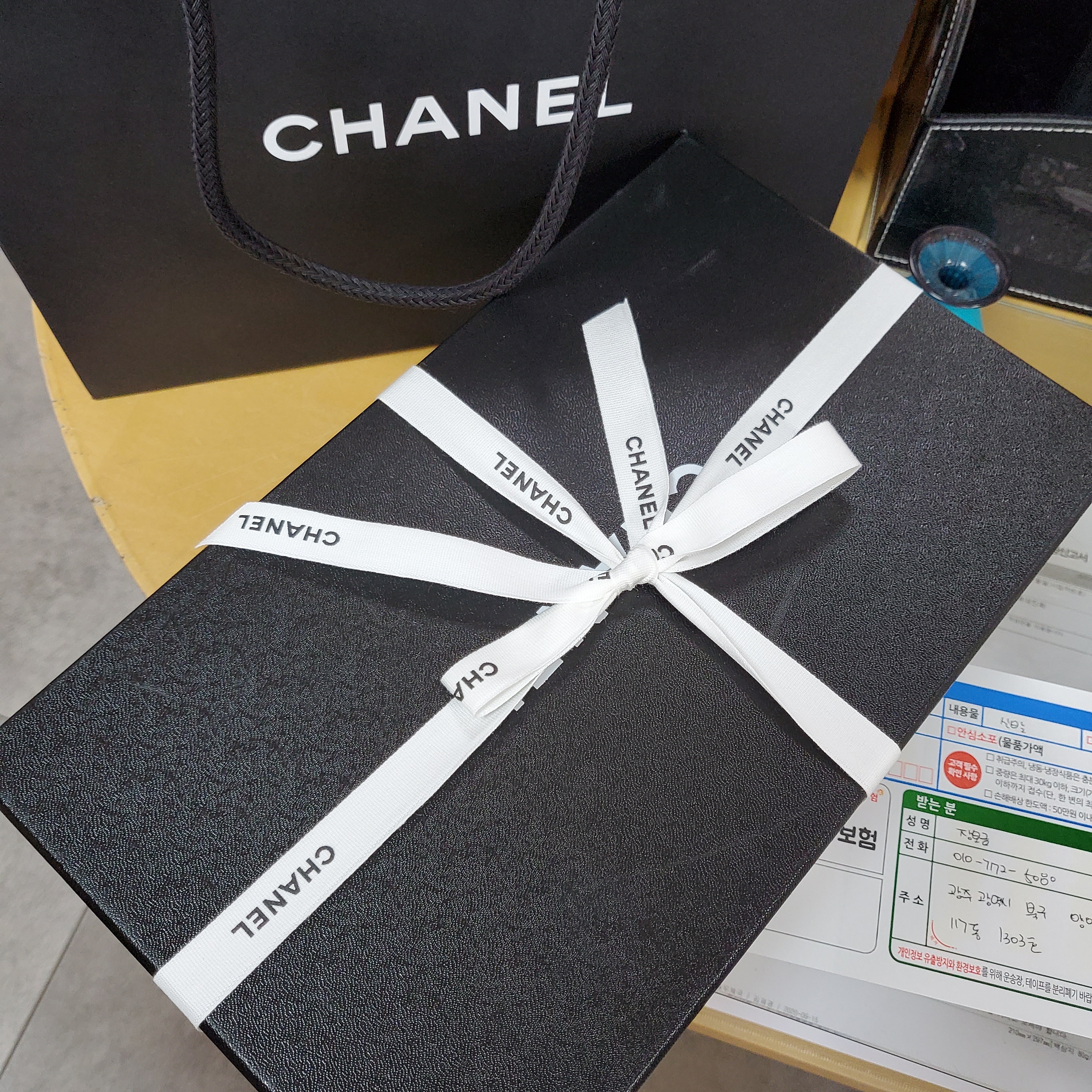 (W) Chanel Ballerina Flat Lambskin & Beige Black 착용 스타일 - 1