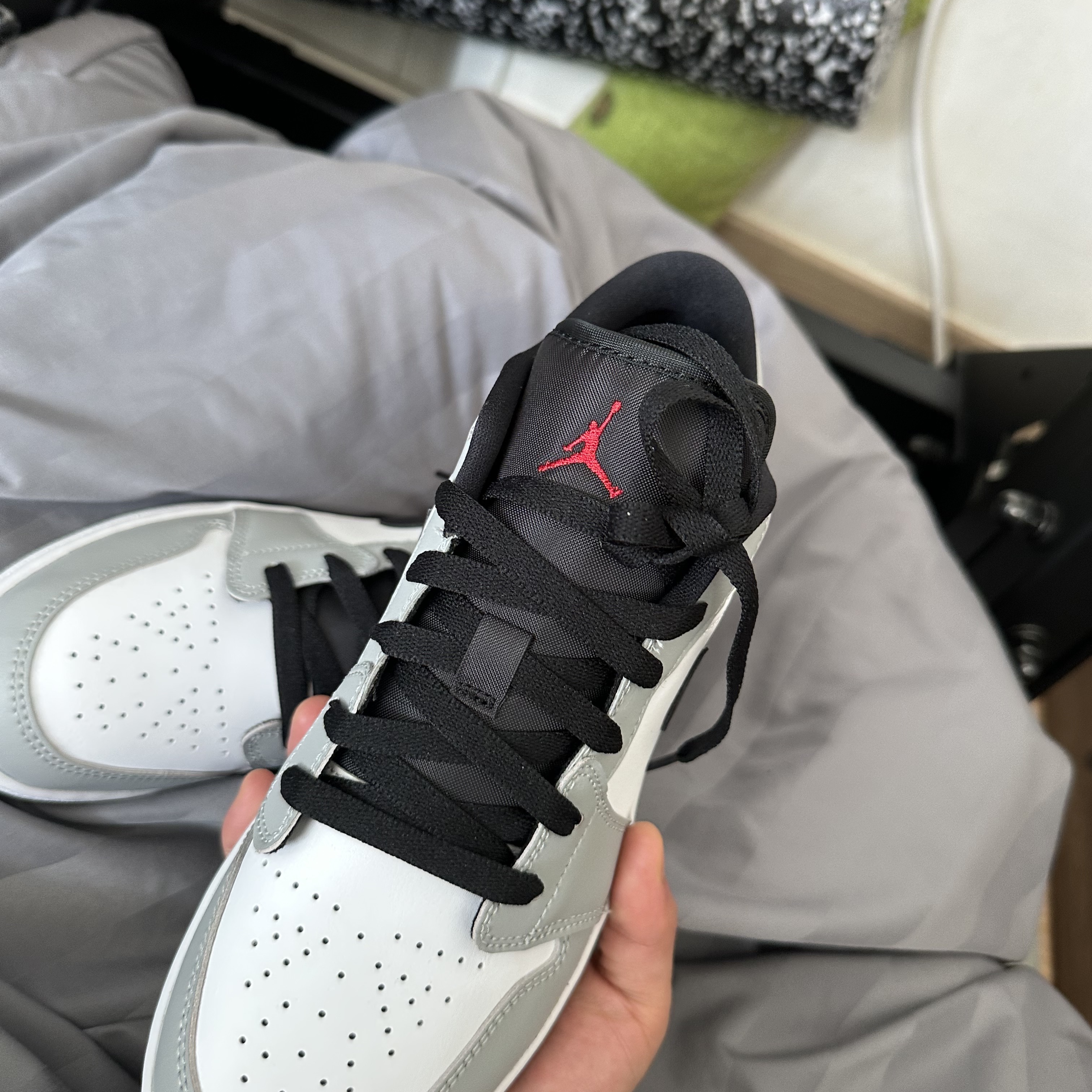 (GS) Jordan 1 Low Light Smoke Grey 착용 스타일 - 2