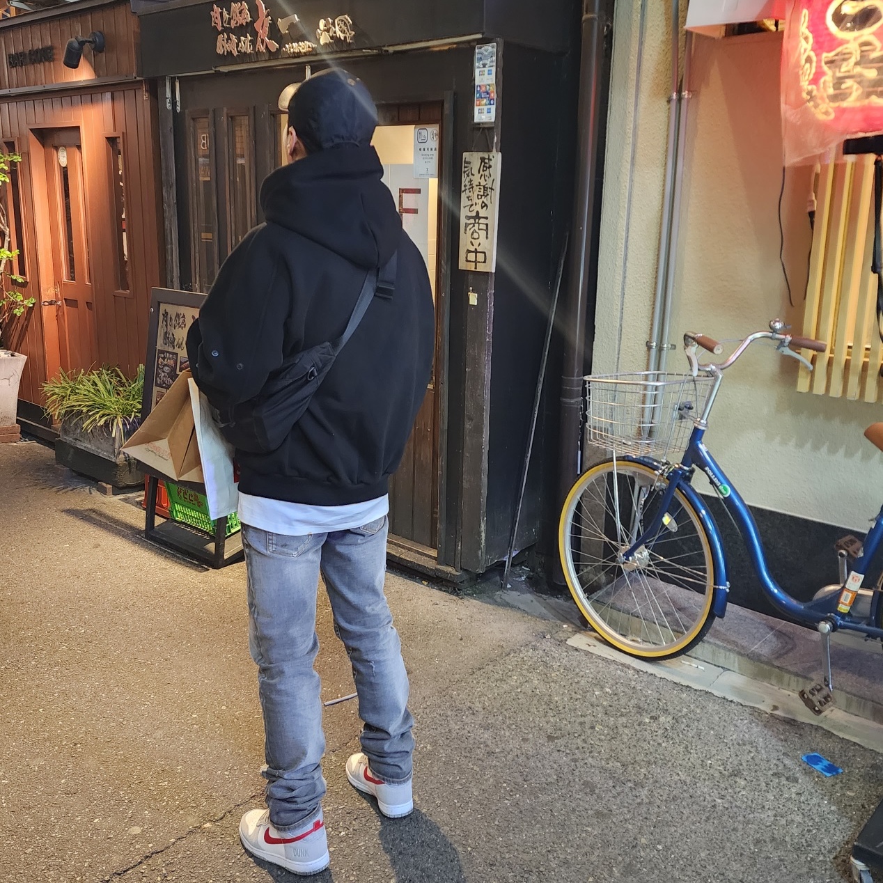 Undermycar Legion.03 Slim Fit Blue Stitch Washed Jeans Washed Gray, (W) Louis Vuitton Cap Ou Pas Cap Black 착용 스타일 - 1
