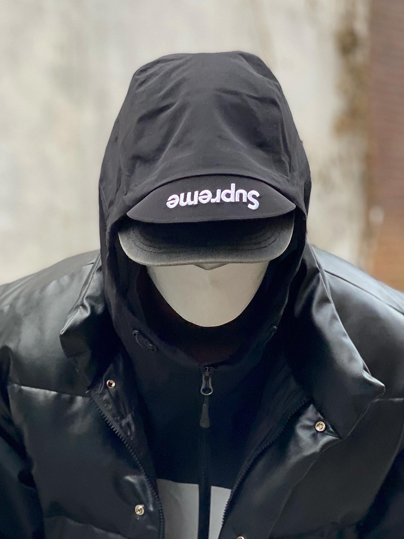 Supreme x The North Face Taped Seam Shell Jacket Grey - 22FW, Nike x Supreme Shox Ride 2 SP White 착용 스타일 - 3