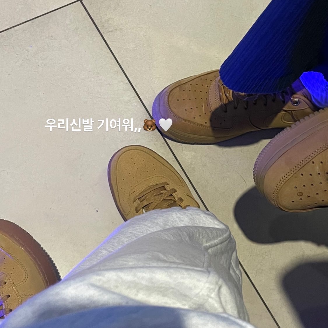 (GS) Nike Air Force 1 LV8 3 Wheat 착용 스타일