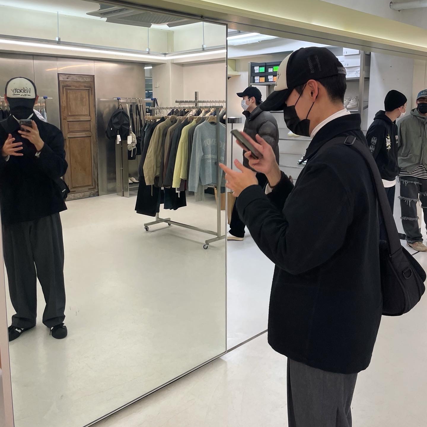 Our Legacy Evening Coach Jacket Brushed Cotton Black, Adidas Superstar Core Black White 착용 스타일 - 2