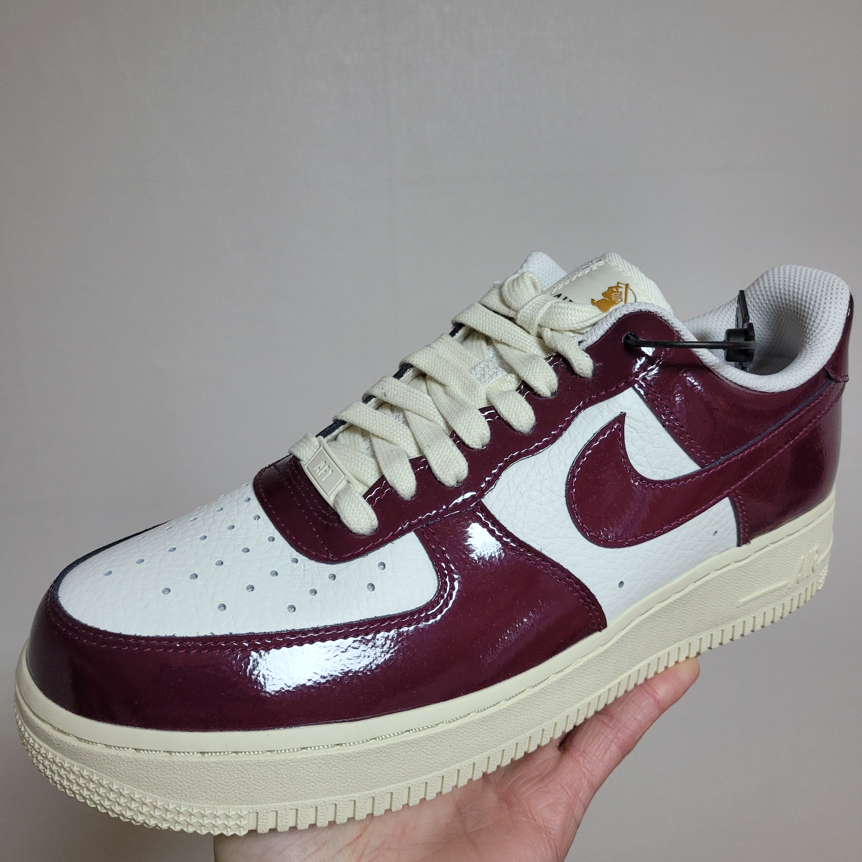 (W) Nike Air Force 1 Low Dark Beetroot 착용 스타일 - 1