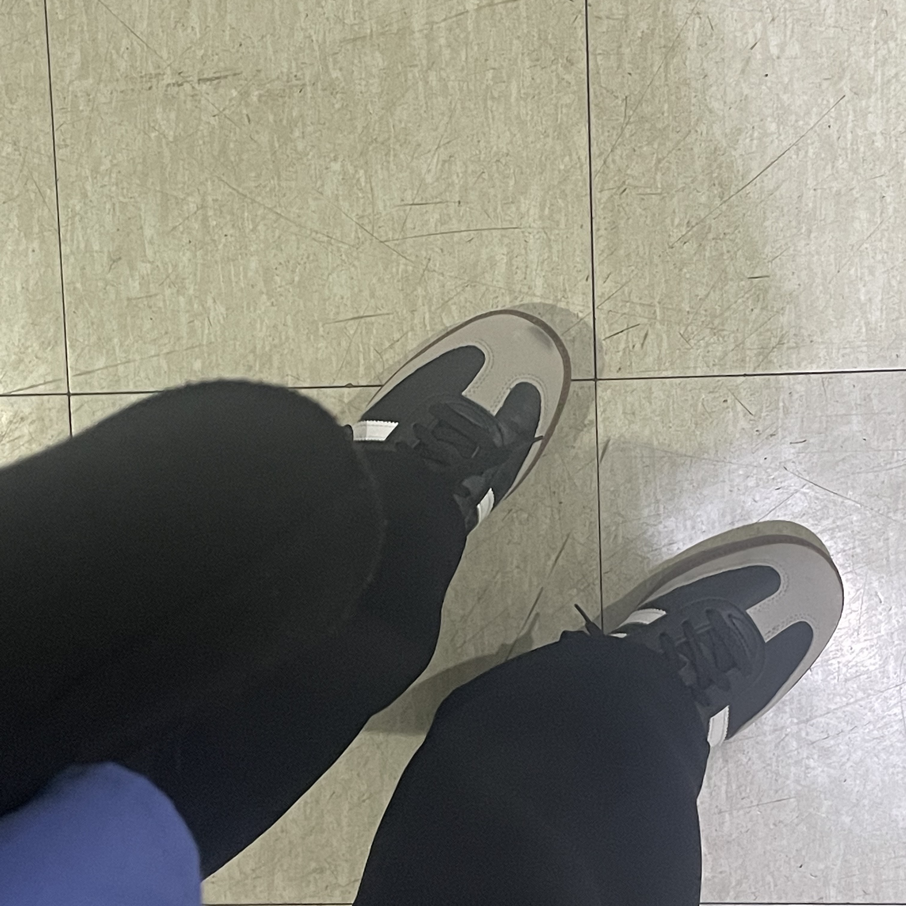 Adidas Samba Vegan Black White 착용 스타일