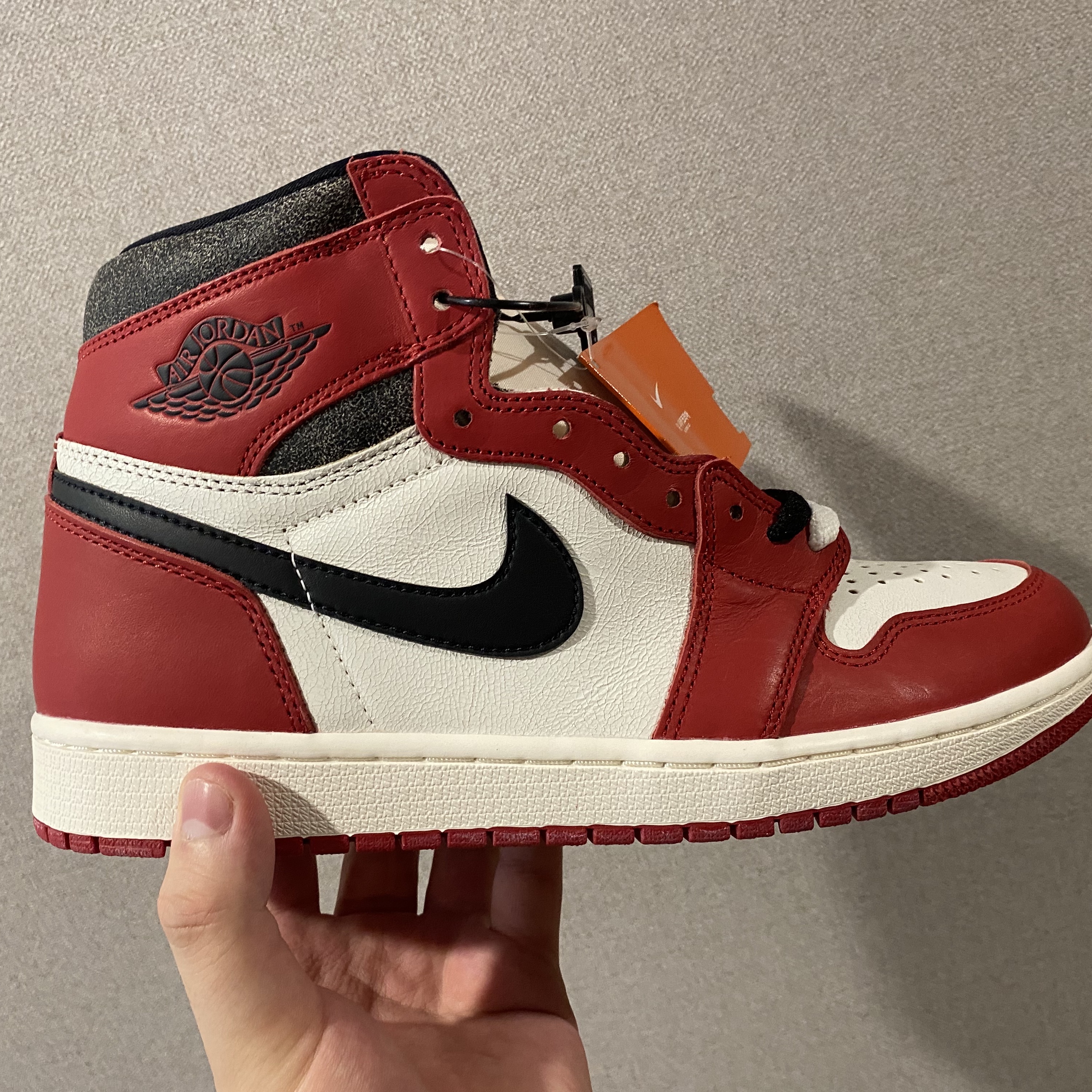 Jordan 1 Retro High OG Chicago 2022 착용 스타일 - 2