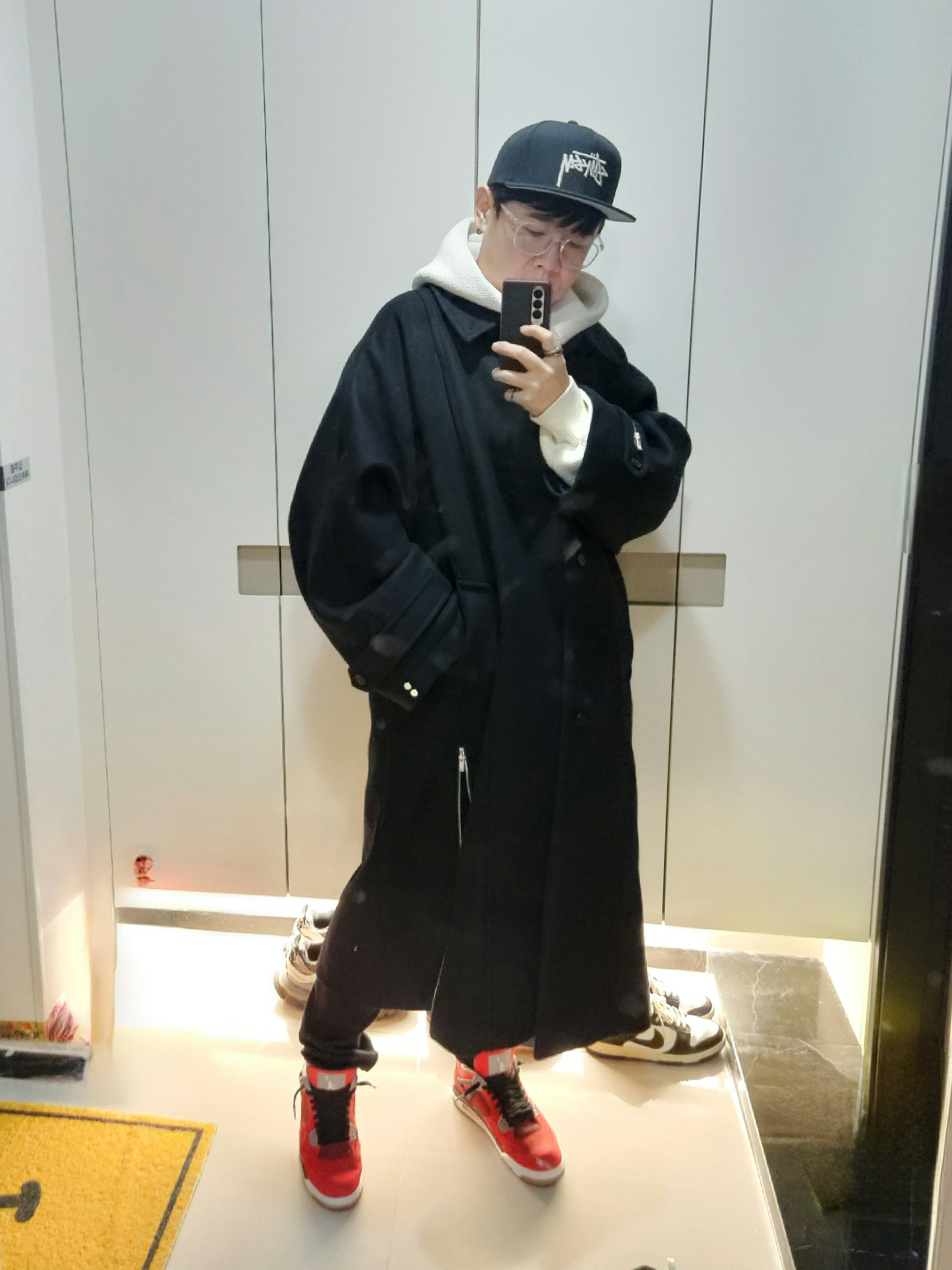 Jordan 4 Retro Toro Bravo 착용 스타일