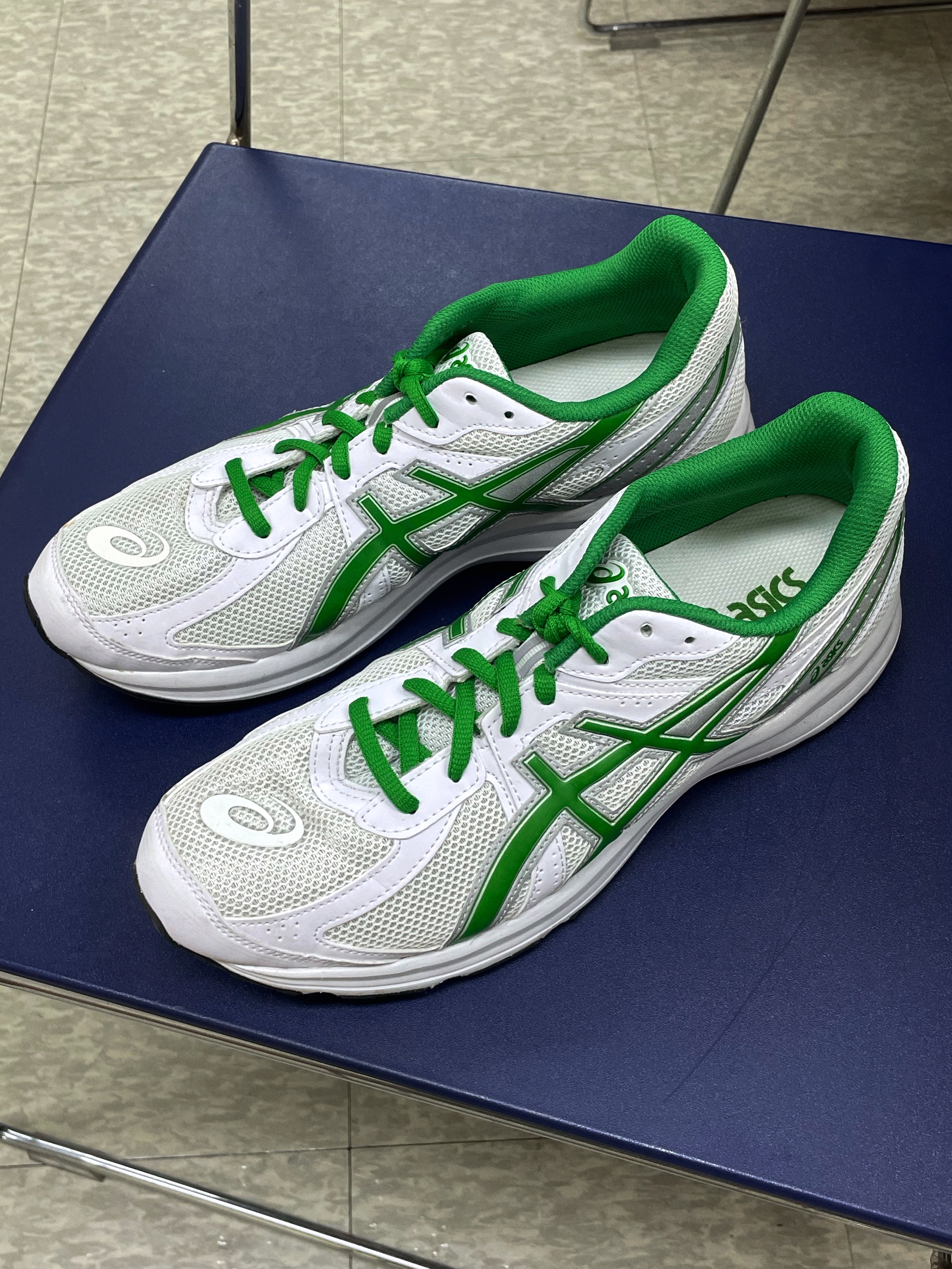 Asics Jog 100 S White Green - 2E Wide 착용 스타일 - 2