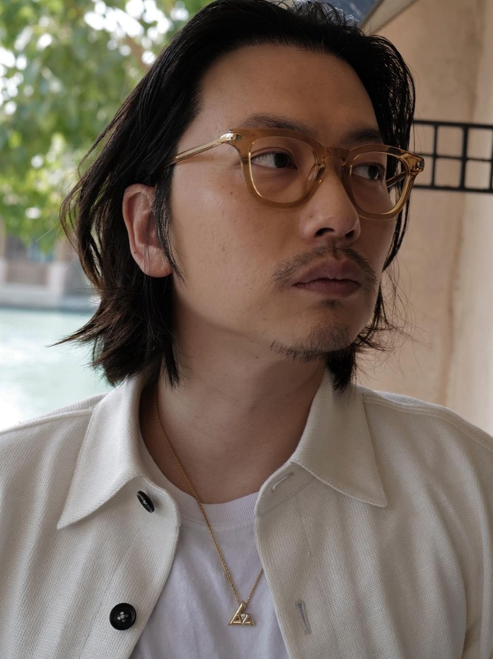 Grafik: 1920 49 Cinnamon Clear 착용 스타일