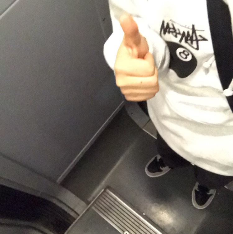 Stussy 8 Ball Hoodie Ash Heather - 21FW, Jordan 1 Retro High OG Shadow 2.0 착용 스타일 - 3