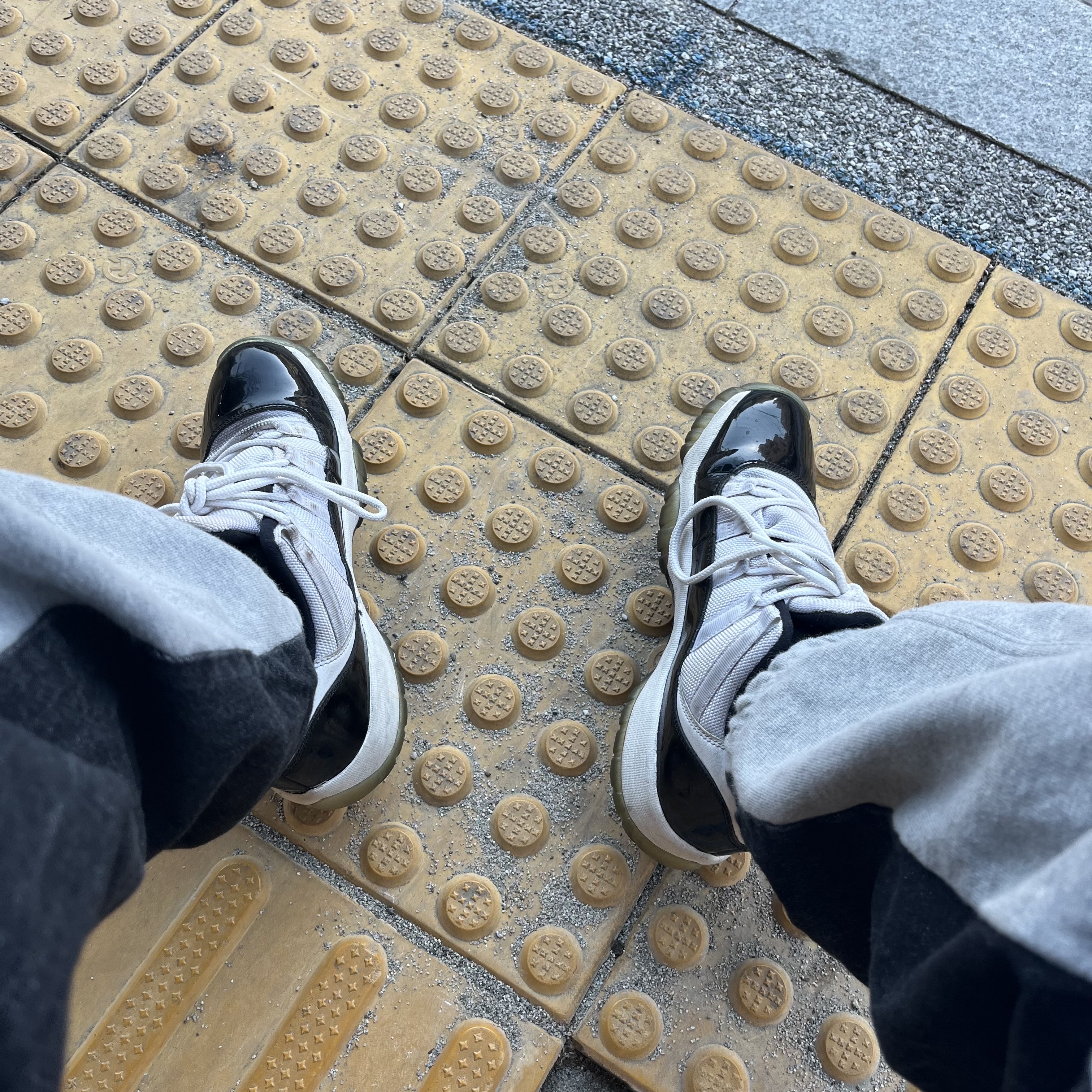 (GS) Jordan 11 Retro Low Concord 착용 스타일