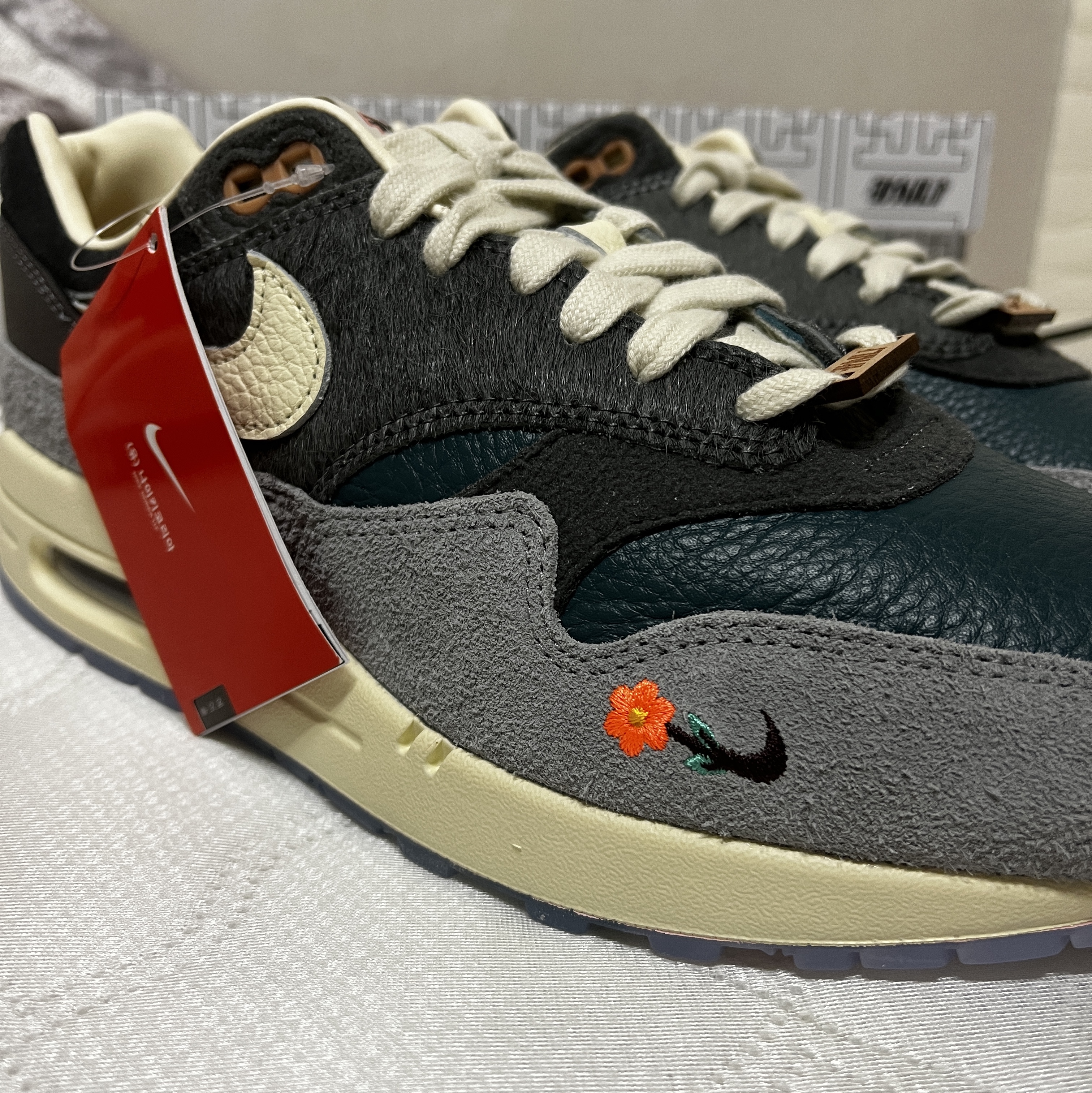 Nike x Kasina Air Max 1 SP Won-Ang Particle Grey 착용 스타일