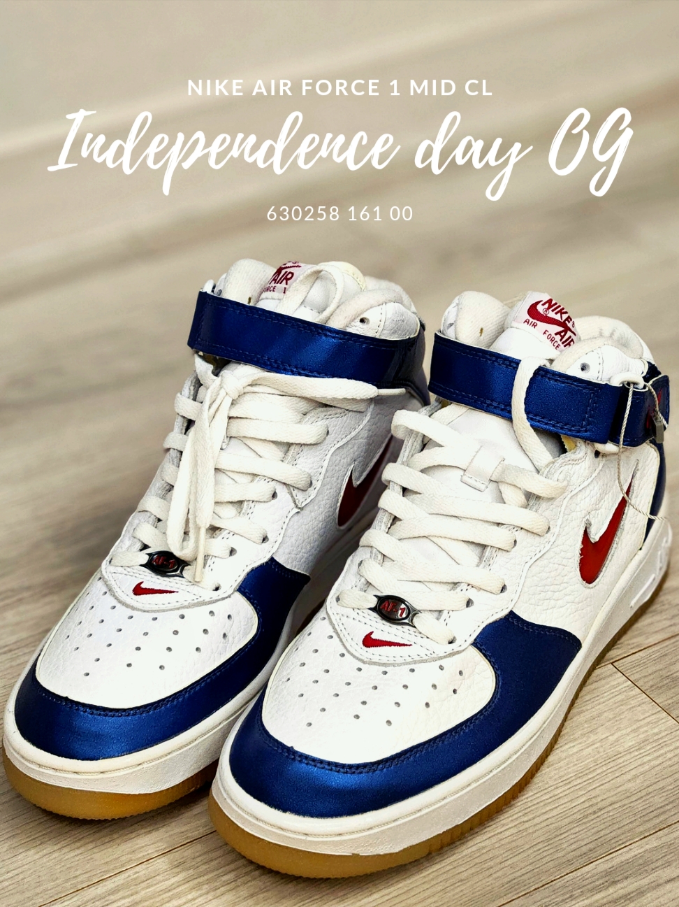 Nike Air Force 1 Mid QS University Red and Midnight Navy 착용 스타일