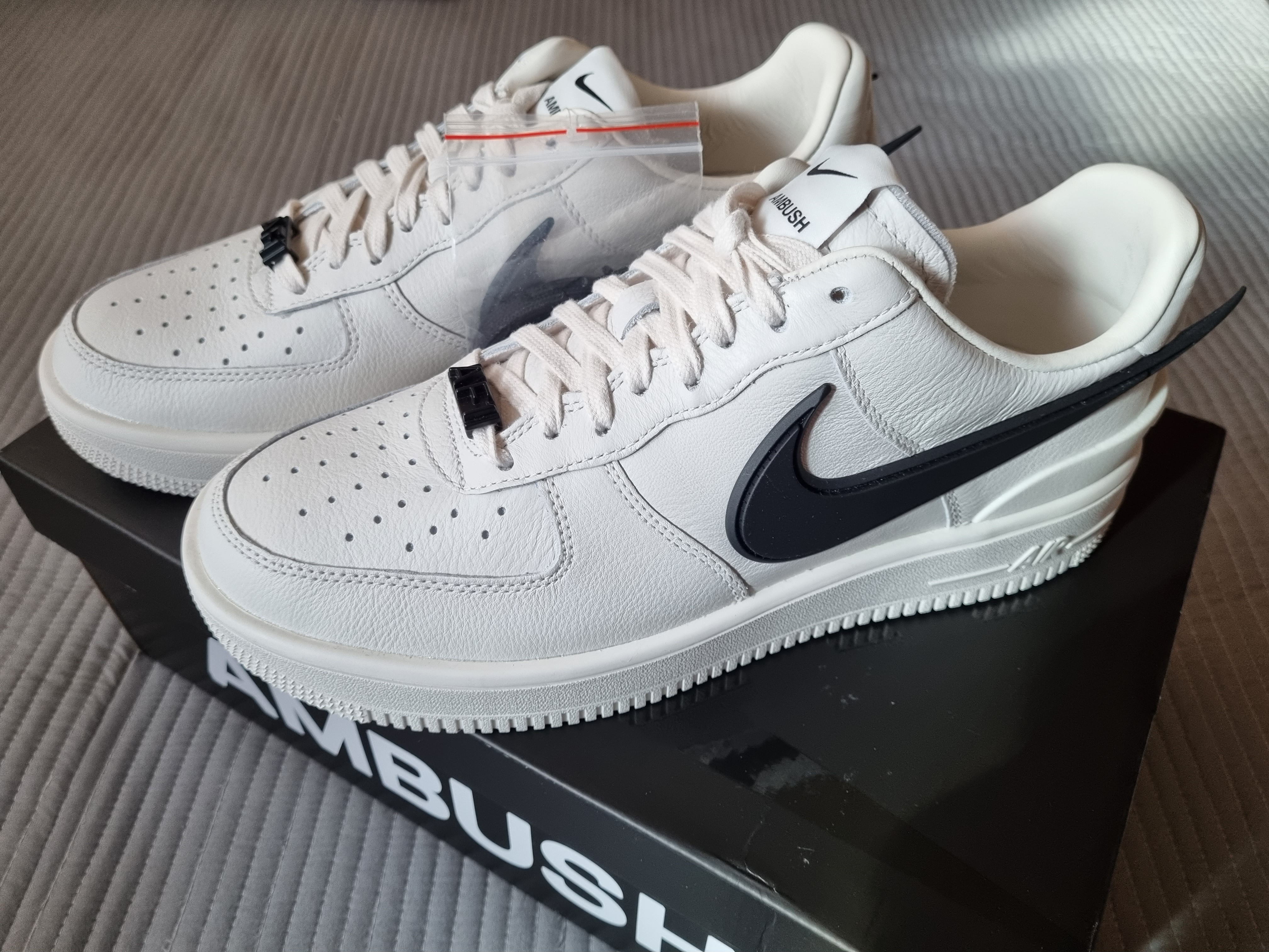 Nike x Ambush Air Force 1 Low SP Phantom 착용 스타일