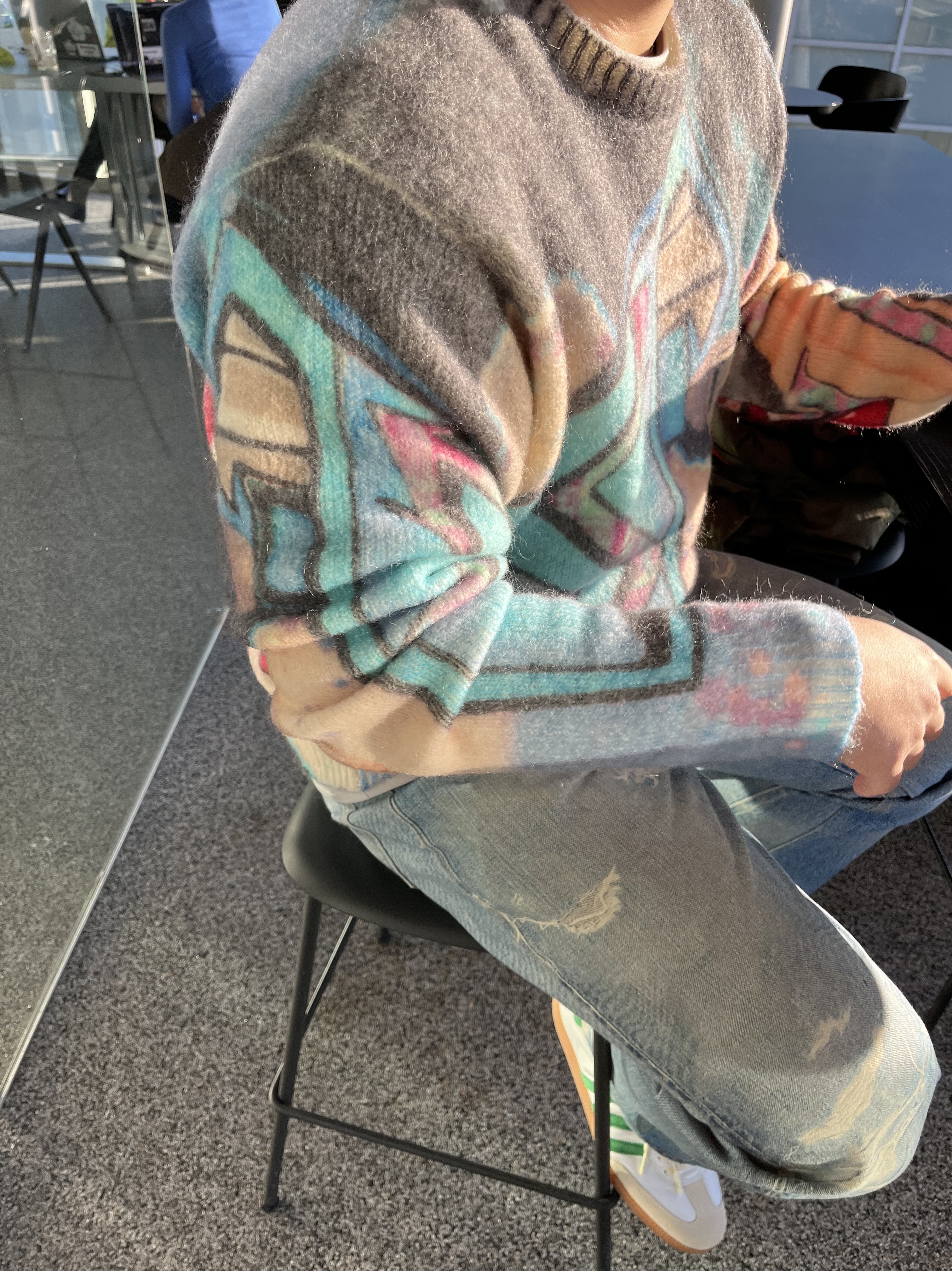 Stussy Goldie Sweater Multi, Our Legacy Third Cut Digital Denim Print 착용 스타일 - 1