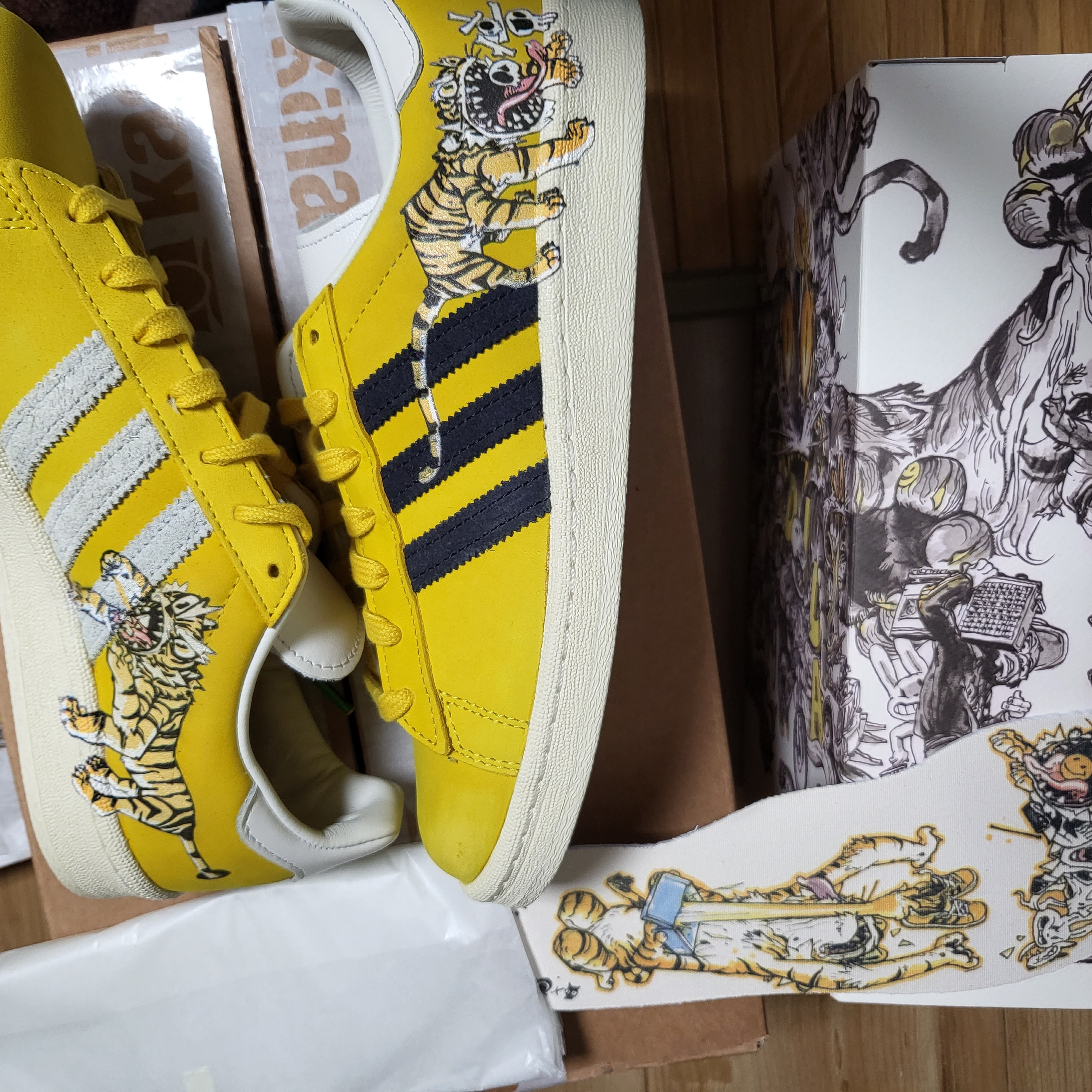 Adidas x Kasina x Kim Jung Gi Campus Hazy Yellow (Special Package) 착용 스타일 - 3