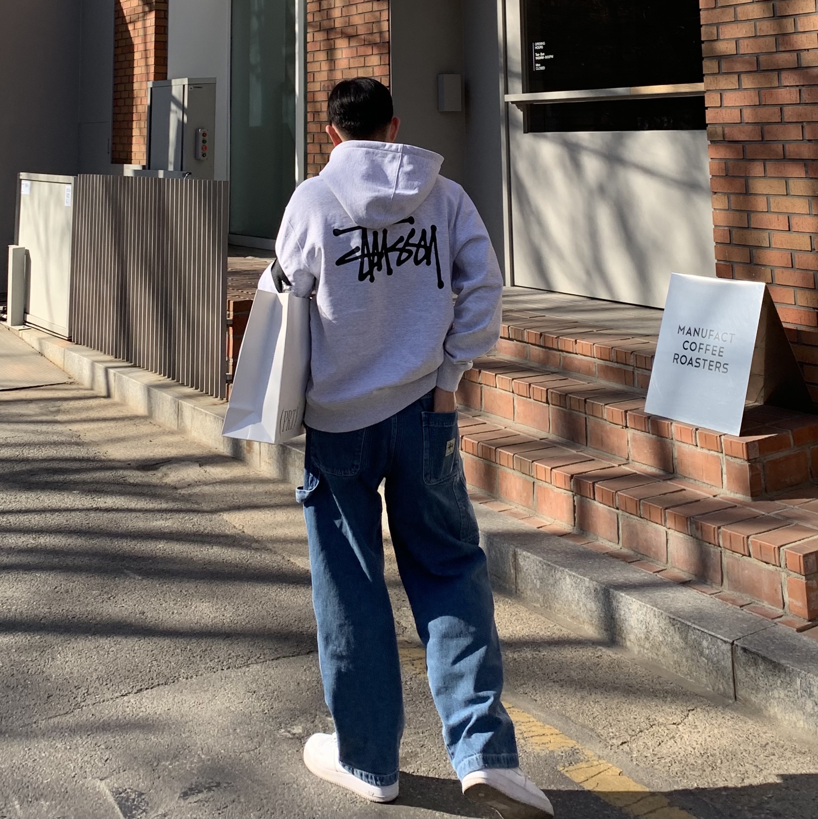 Stussy Basic Stussy Hoodie Ash Heather 2021, Stussy Denim Work Pants Blue 착용 스타일
