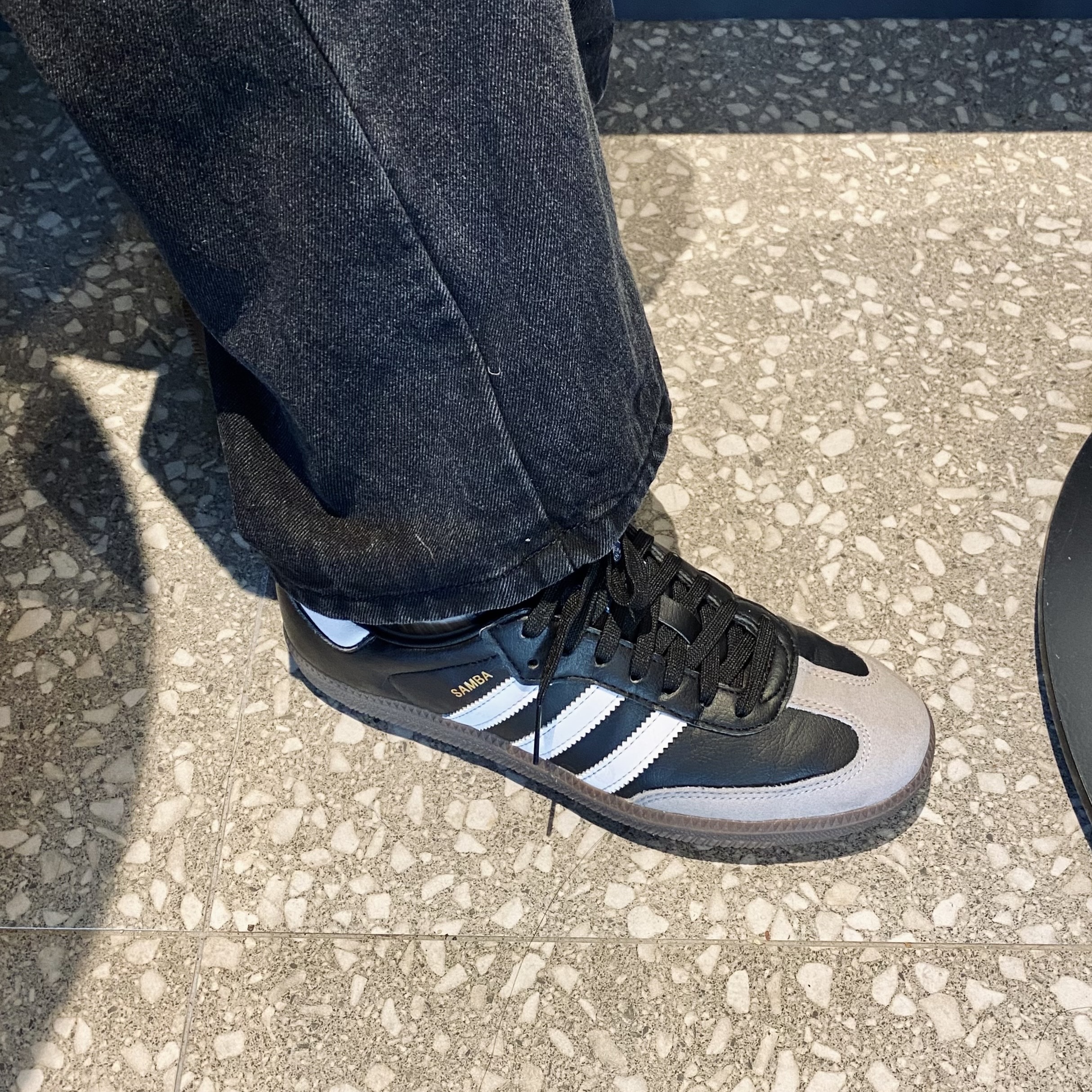 Adidas Samba Vegan Black White 착용 스타일