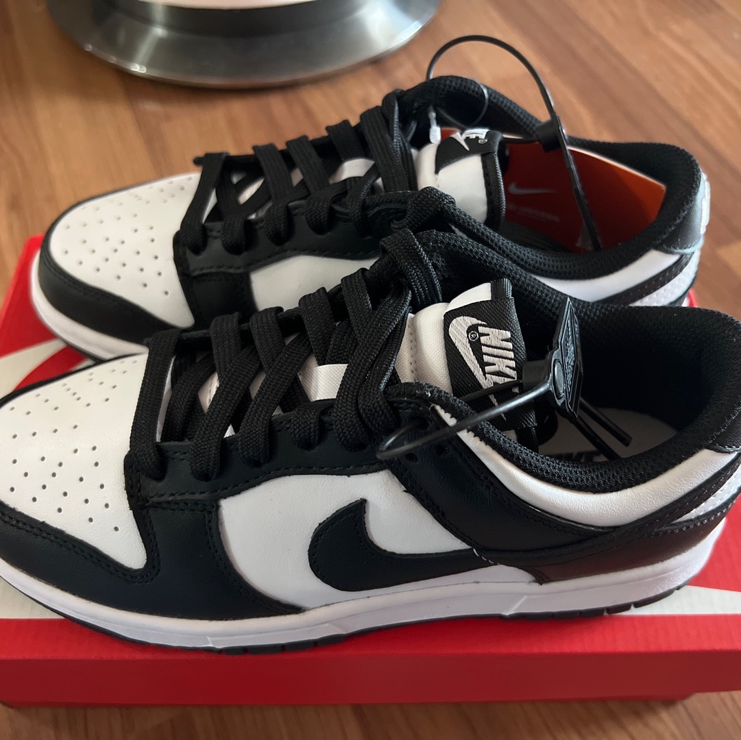 (W) Nike Dunk Low Black 착용 스타일