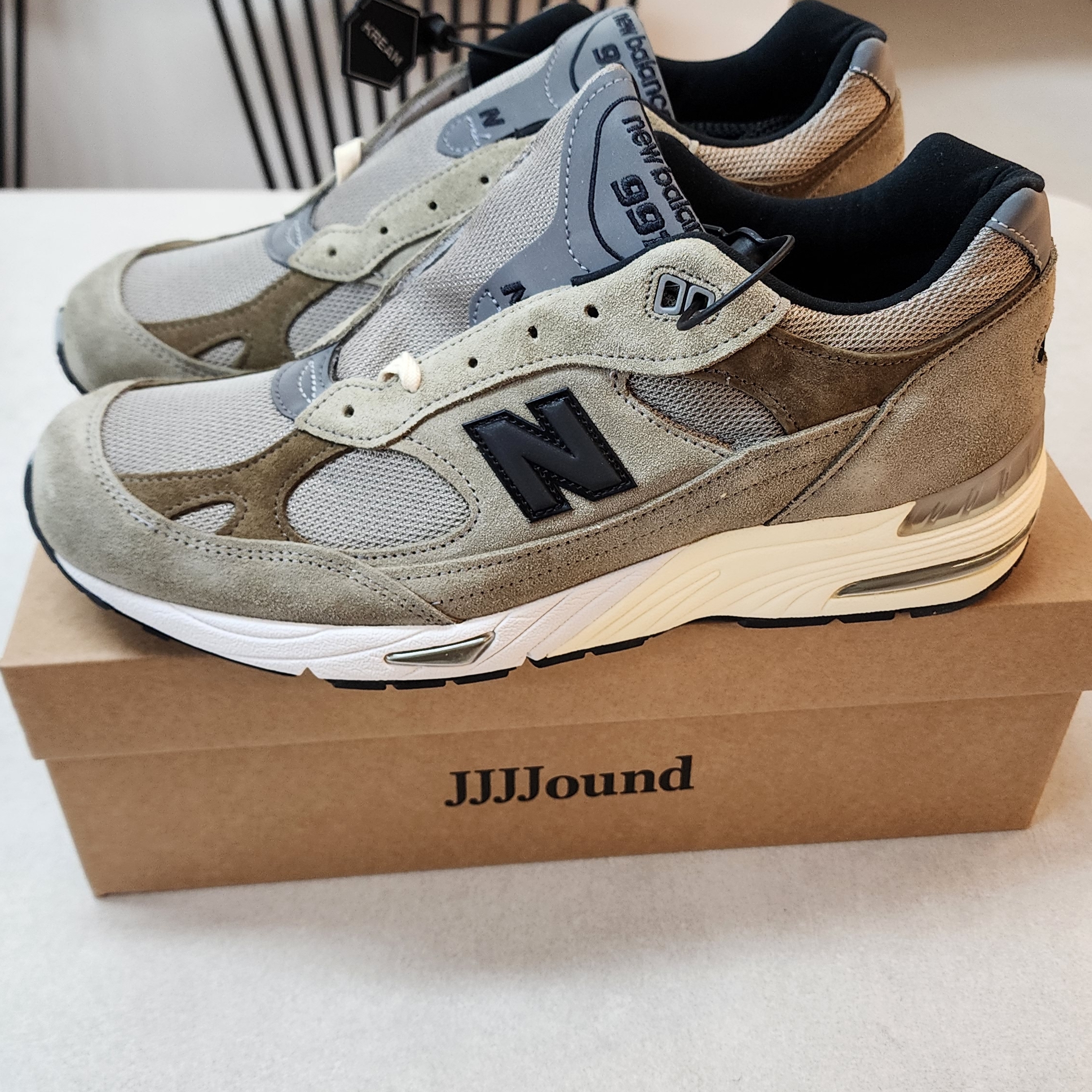 New Balance x JJJJound 991 Made in UK Grey 착용 스타일